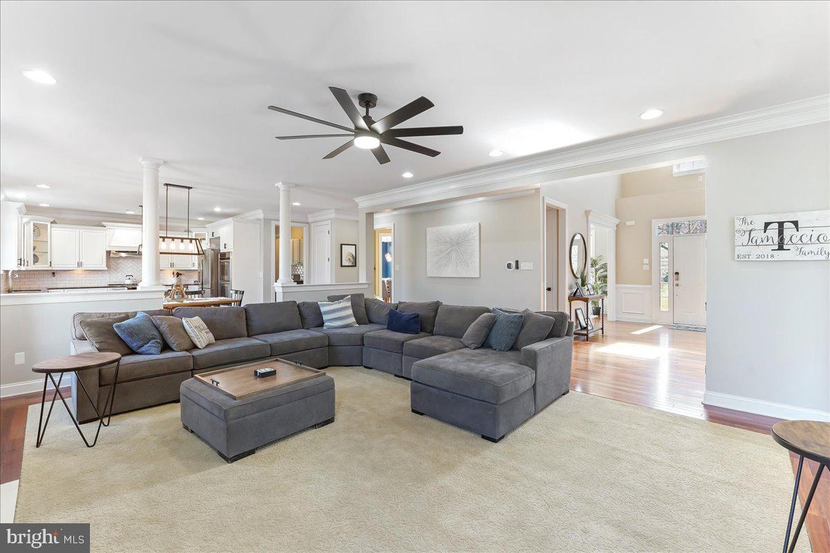 ROCHFORD ESTATES - Residential