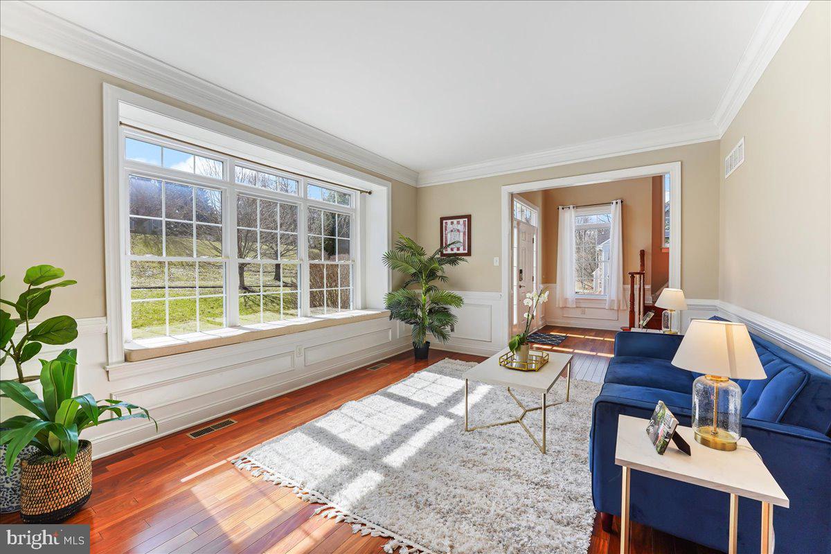 ROCHFORD ESTATES - Residential