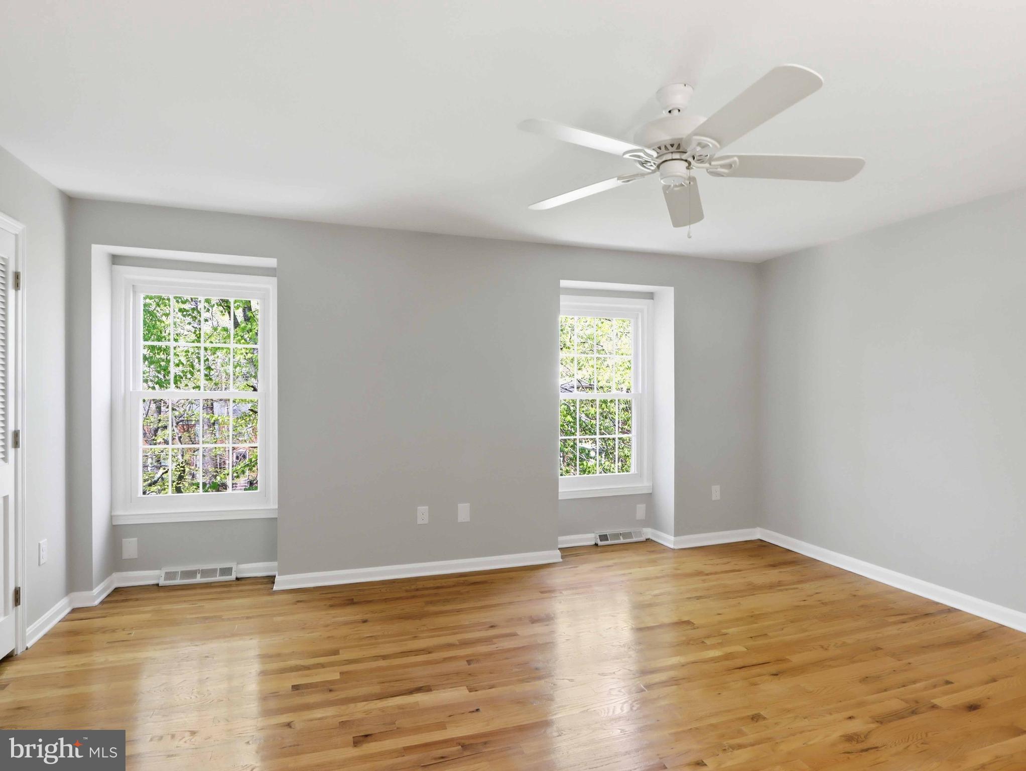 LAKE LOUISE - Residential