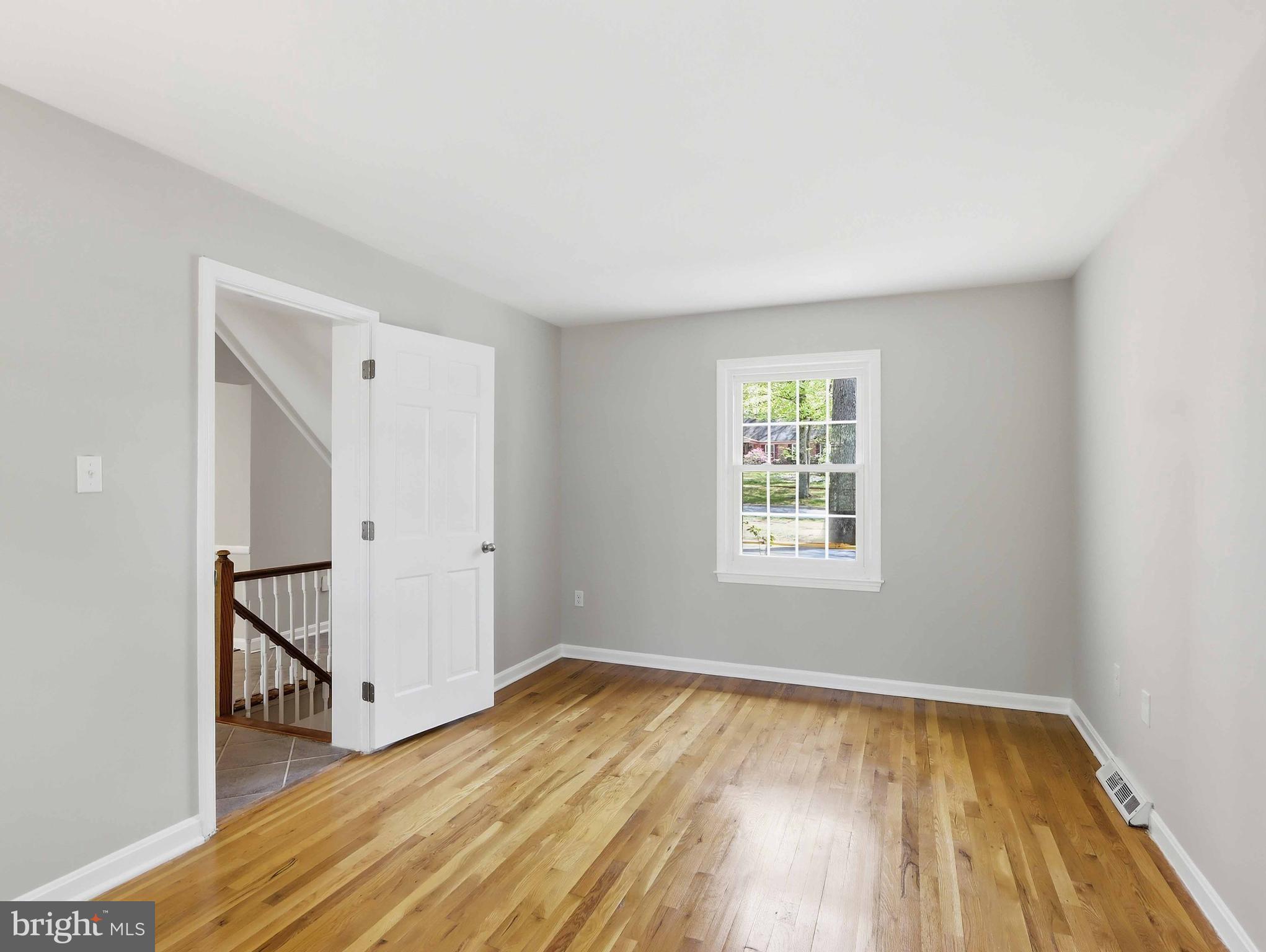 LAKE LOUISE - Residential