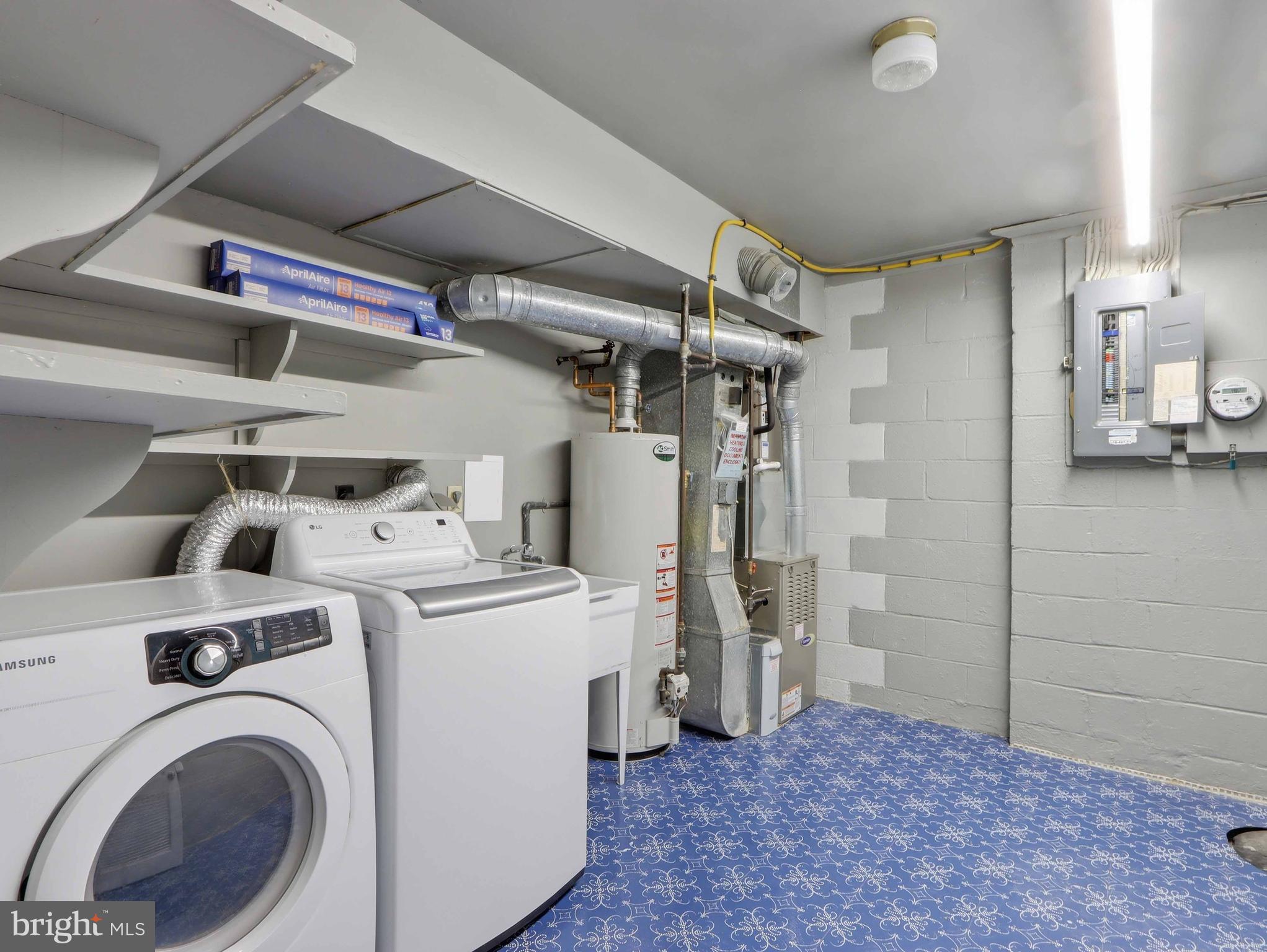 LAKE LOUISE - Residential