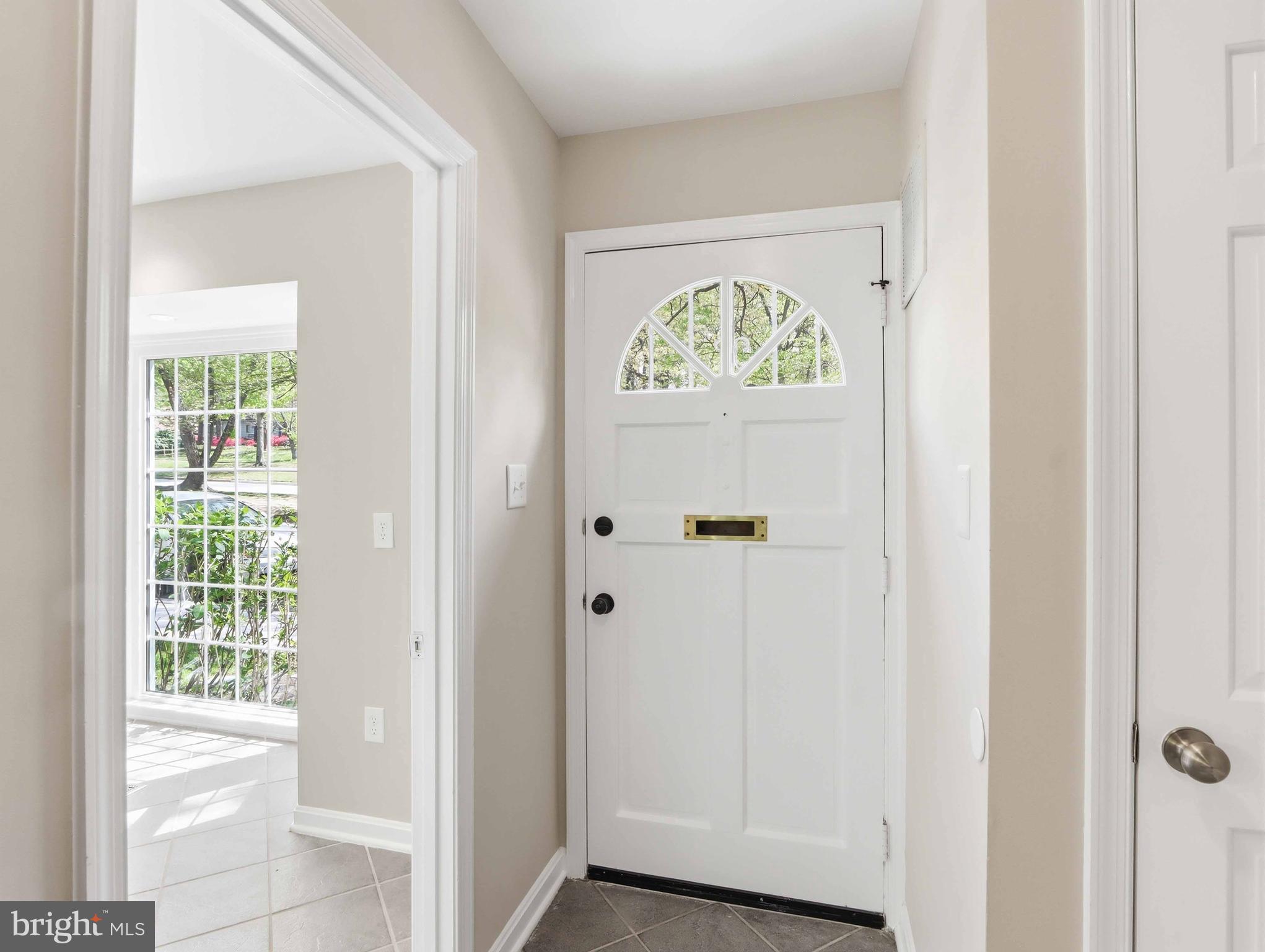 LAKE LOUISE - Residential