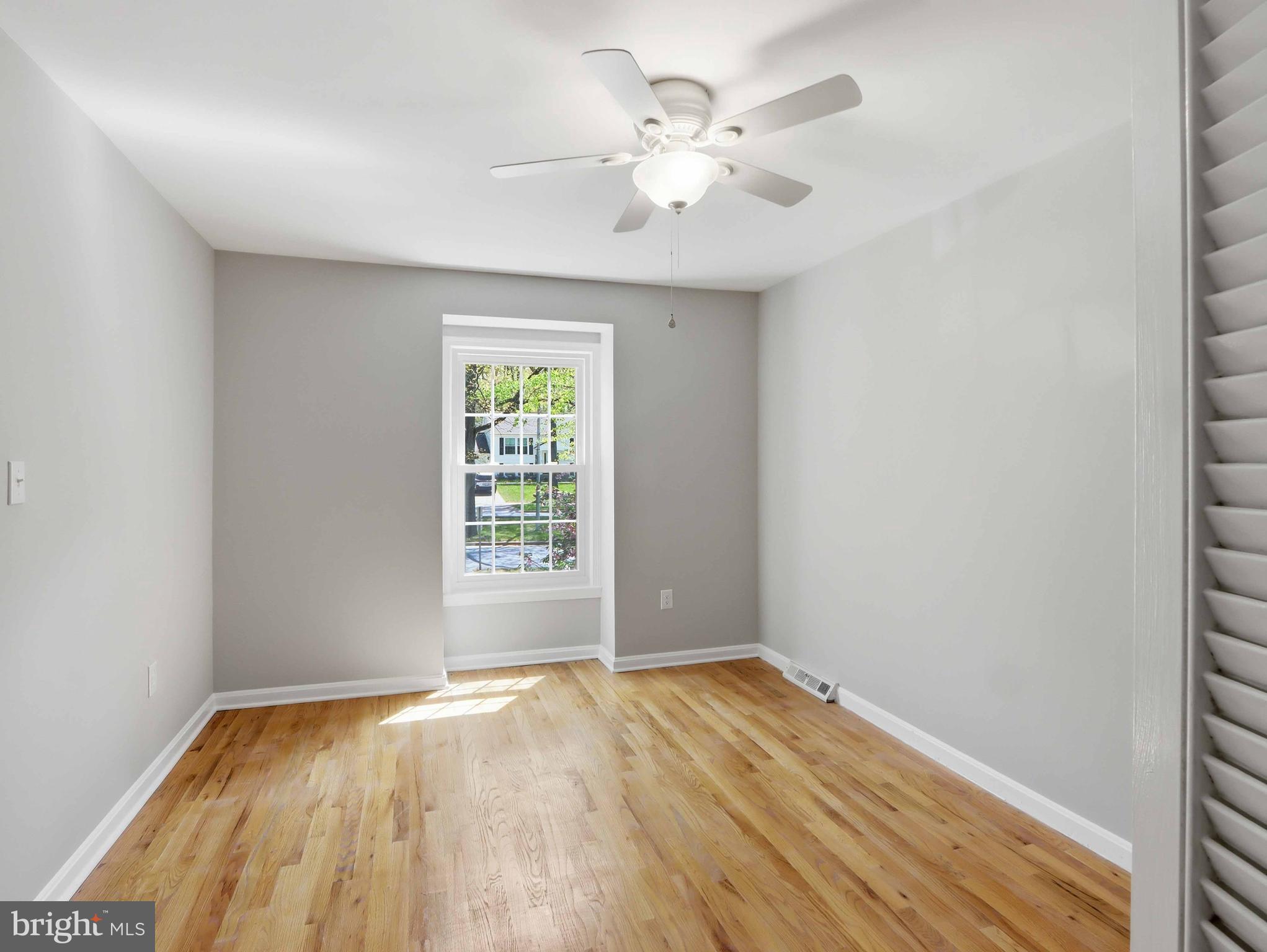 LAKE LOUISE - Residential