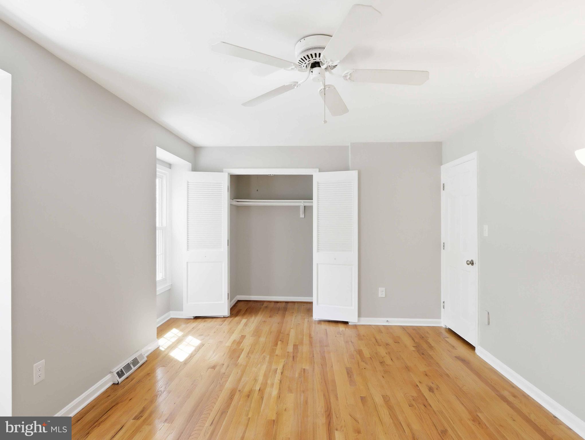 LAKE LOUISE - Residential