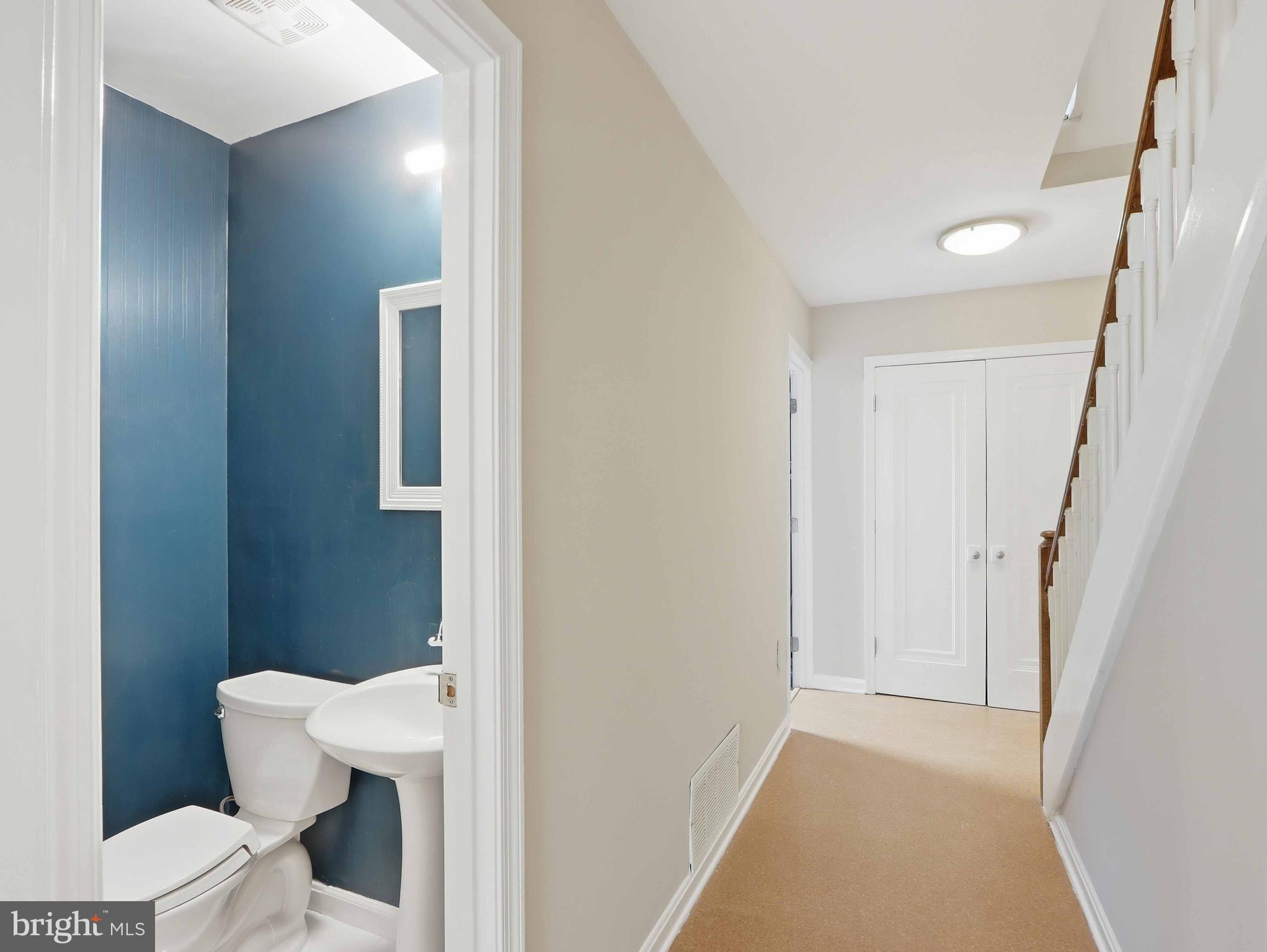 LAKE LOUISE - Residential