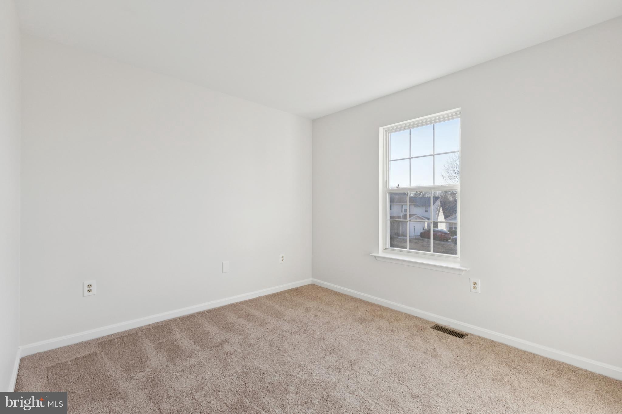 DORCHESTER - ST. CHARLES - Residential