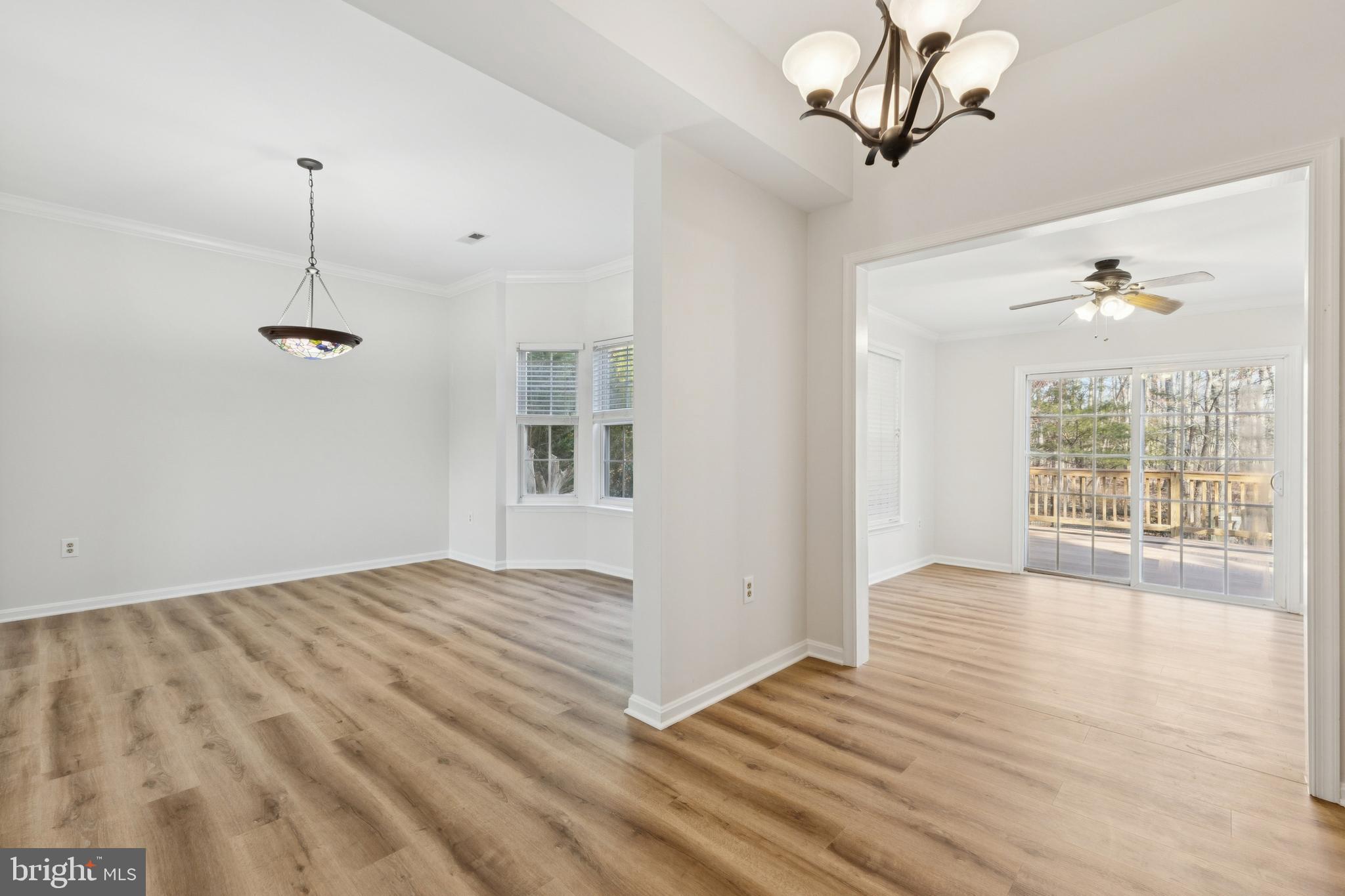 DORCHESTER - ST. CHARLES - Residential