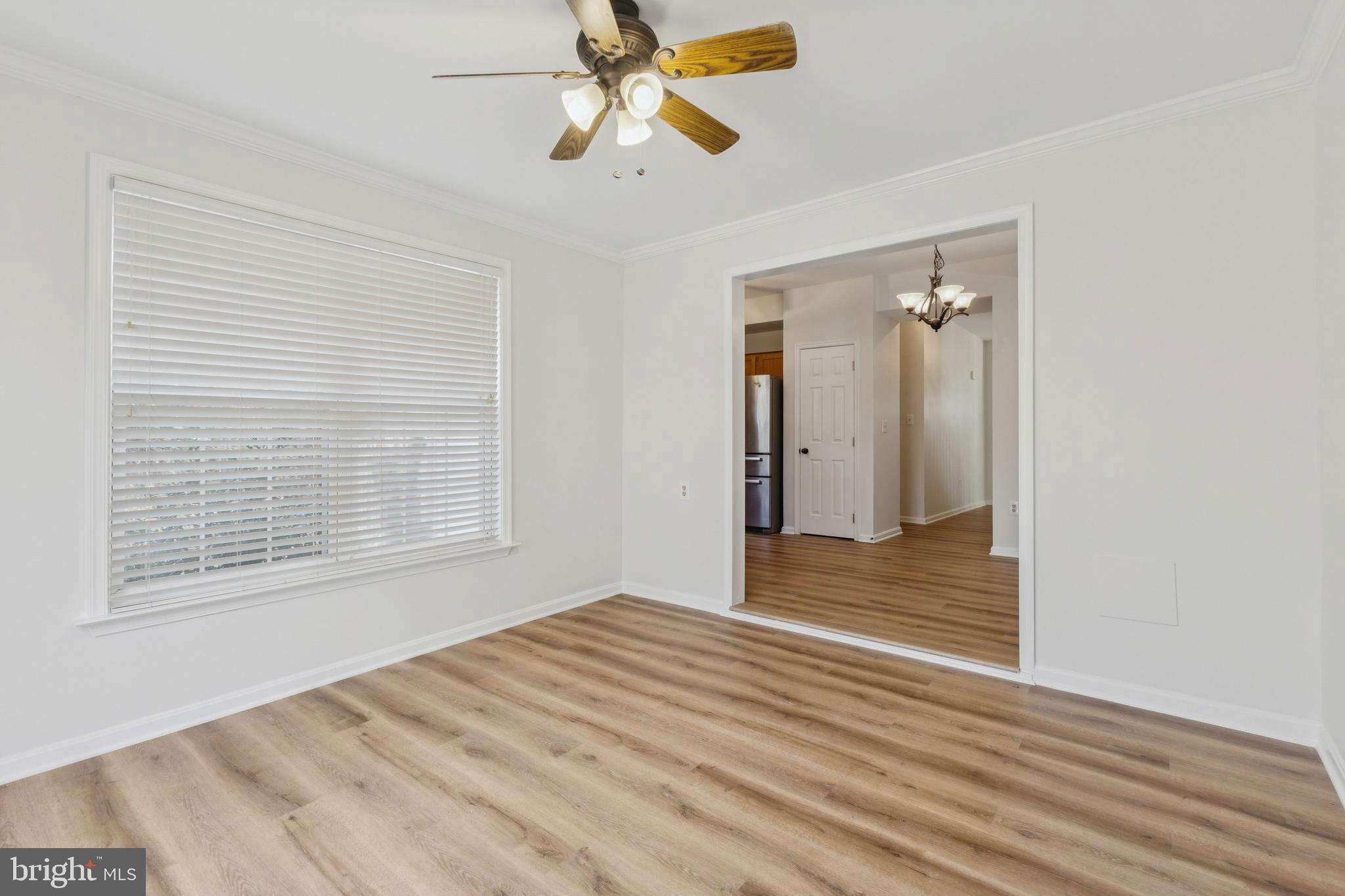 DORCHESTER - ST. CHARLES - Residential