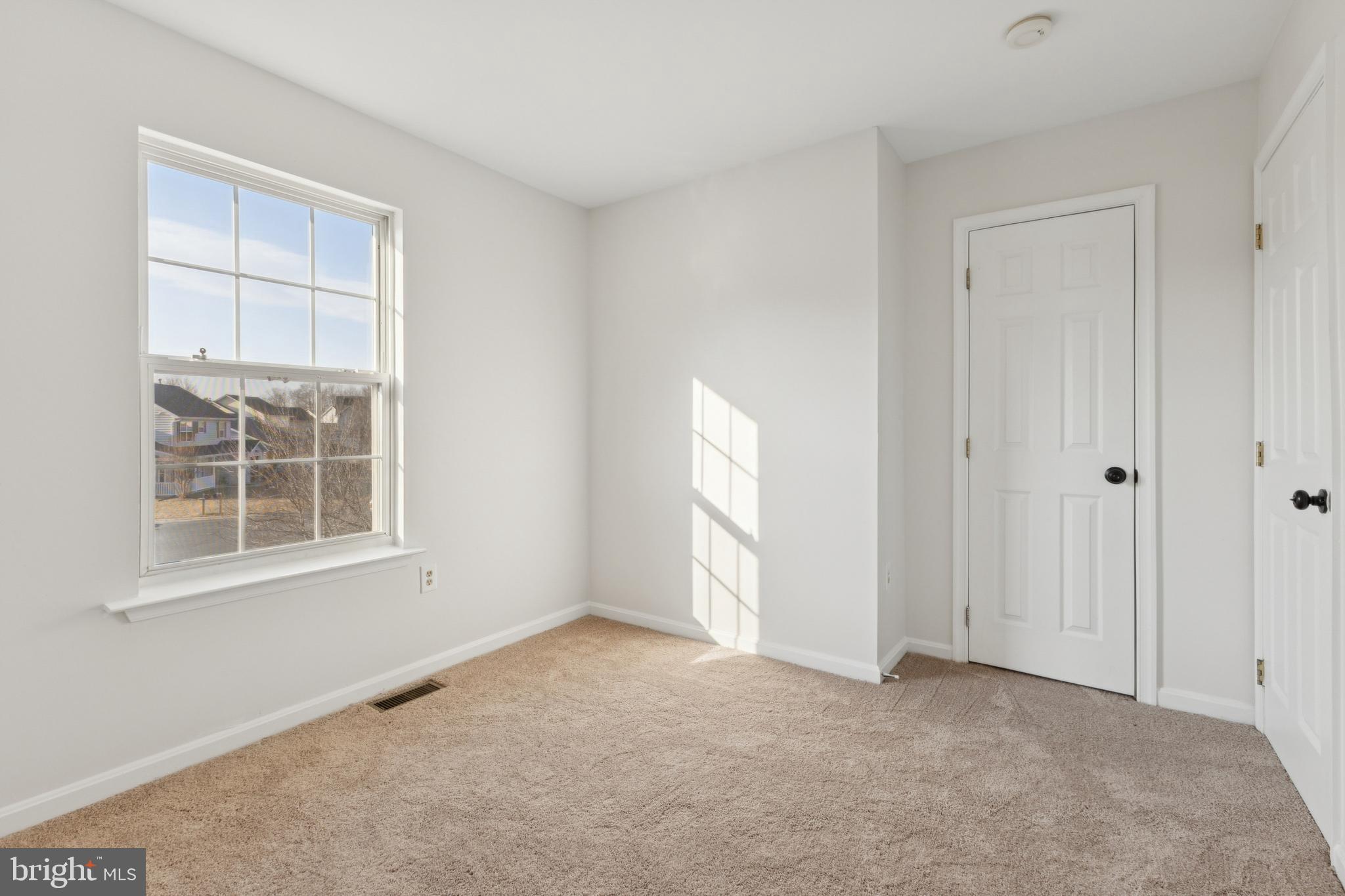 DORCHESTER - ST. CHARLES - Residential