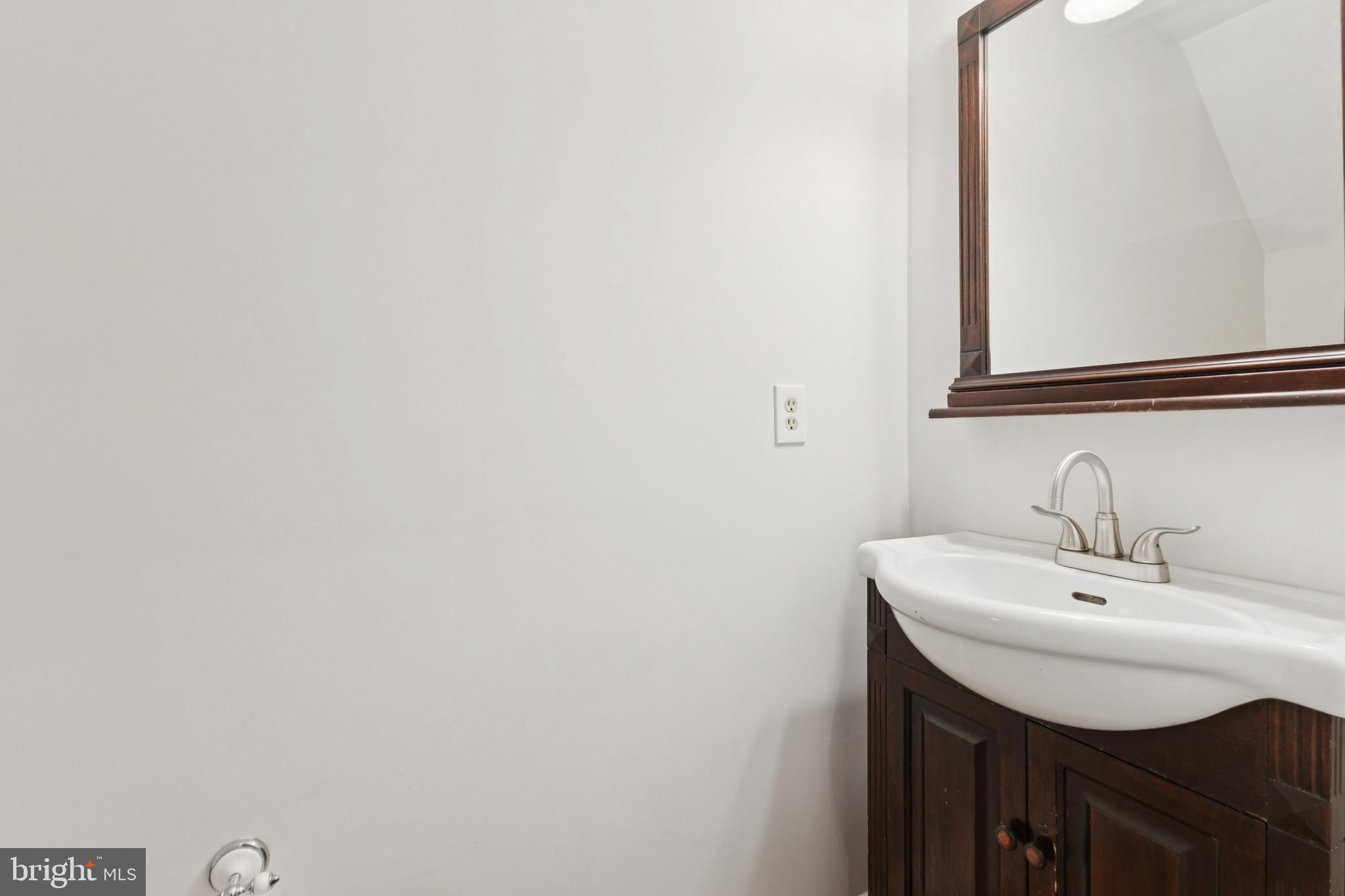 DORCHESTER - ST. CHARLES - Residential