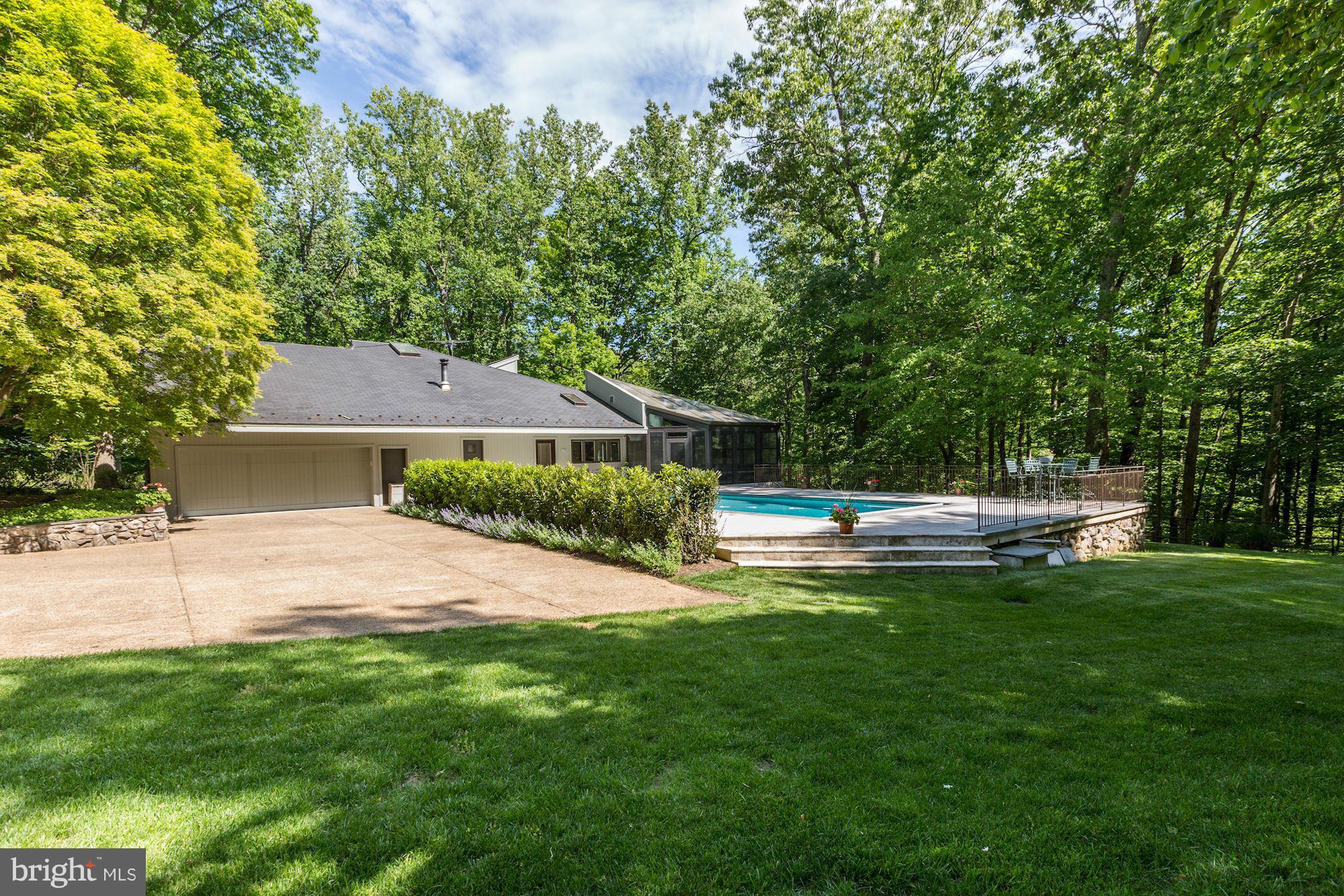 DARNESTOWN OUTSIDE - Residential