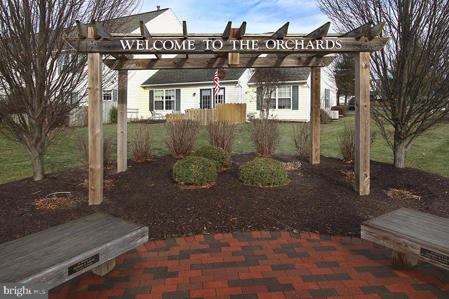 THE ORCHARDS - Residential