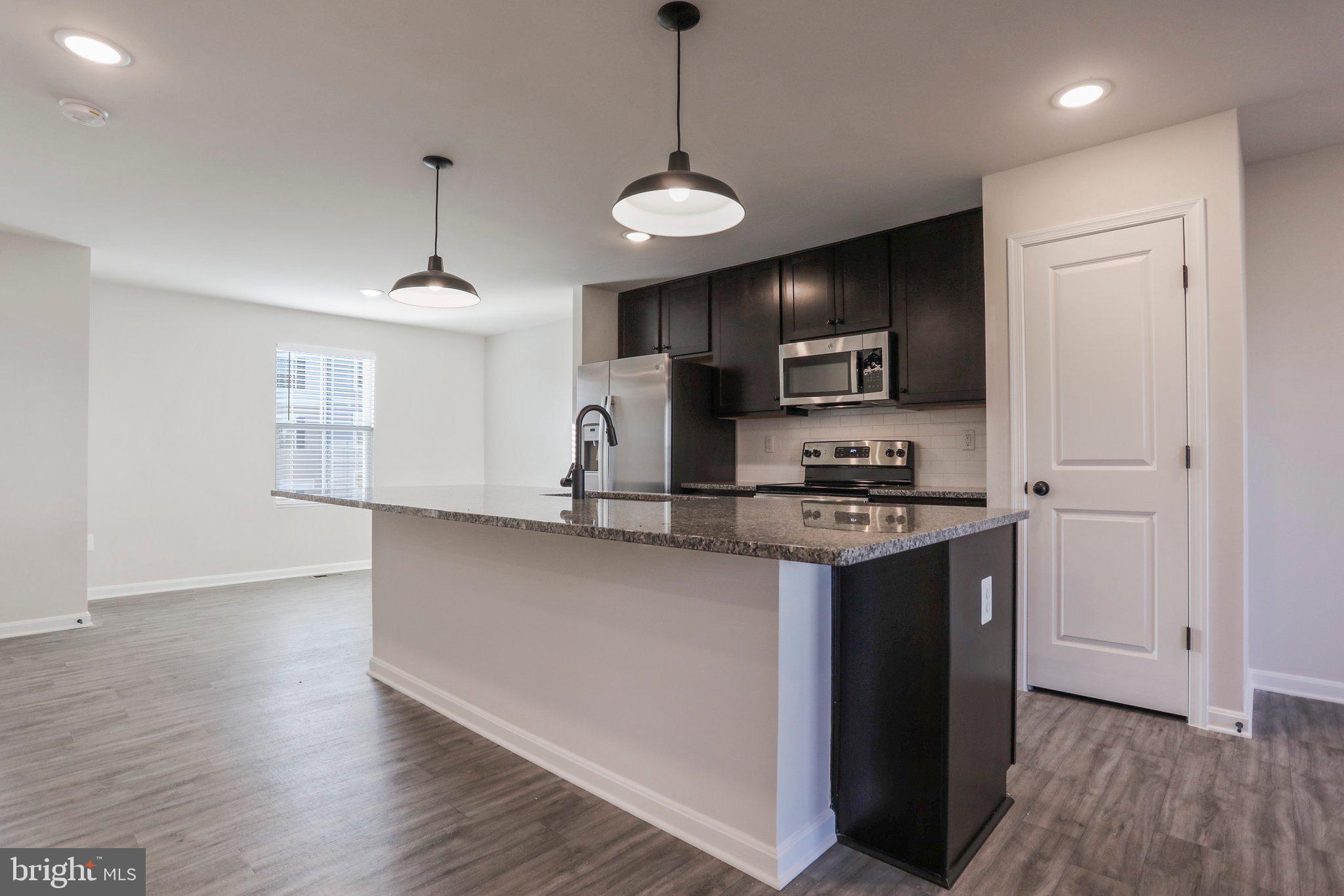 DILLON FARM - Residential Lease