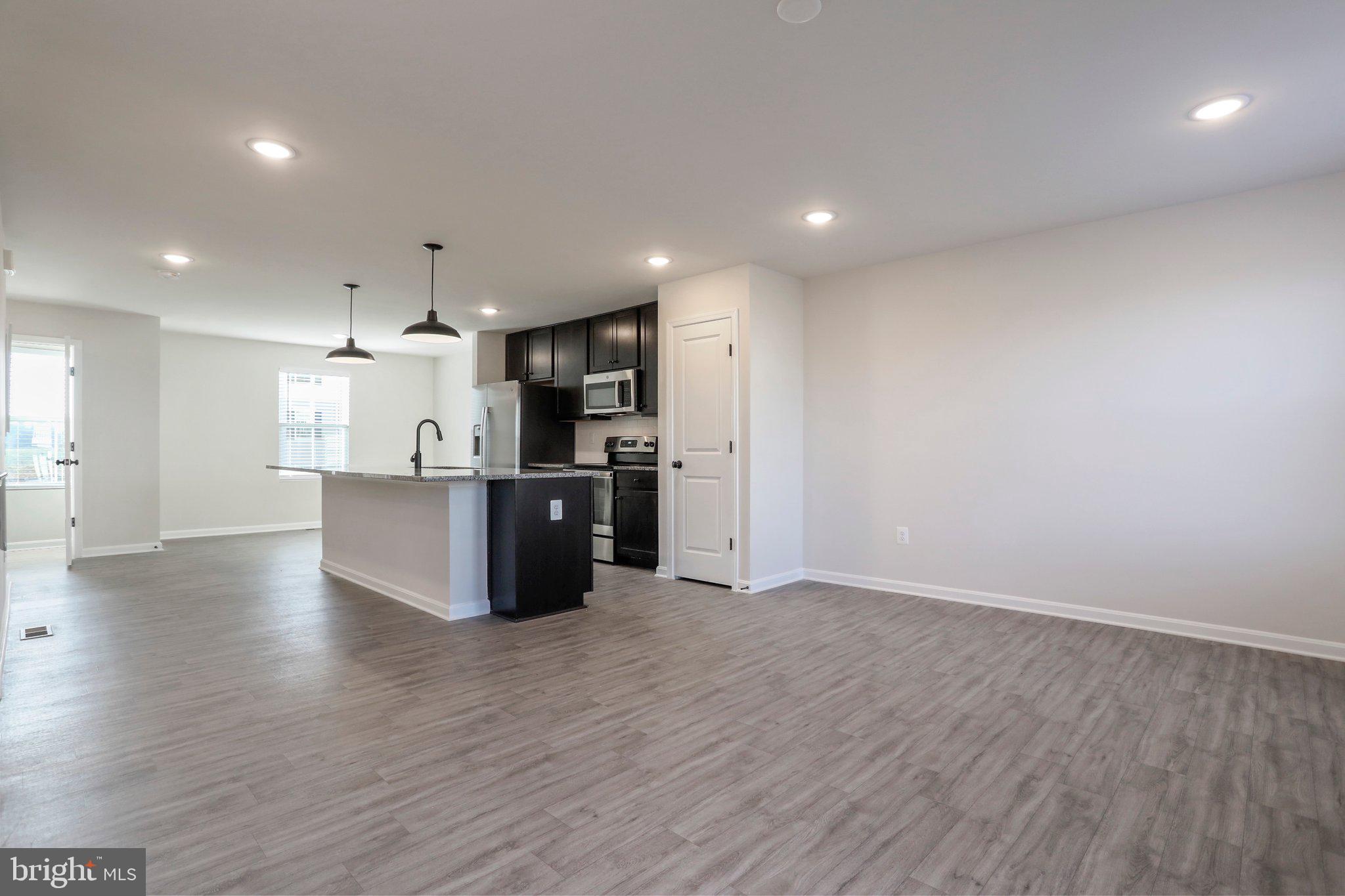 DILLON FARM - Residential Lease