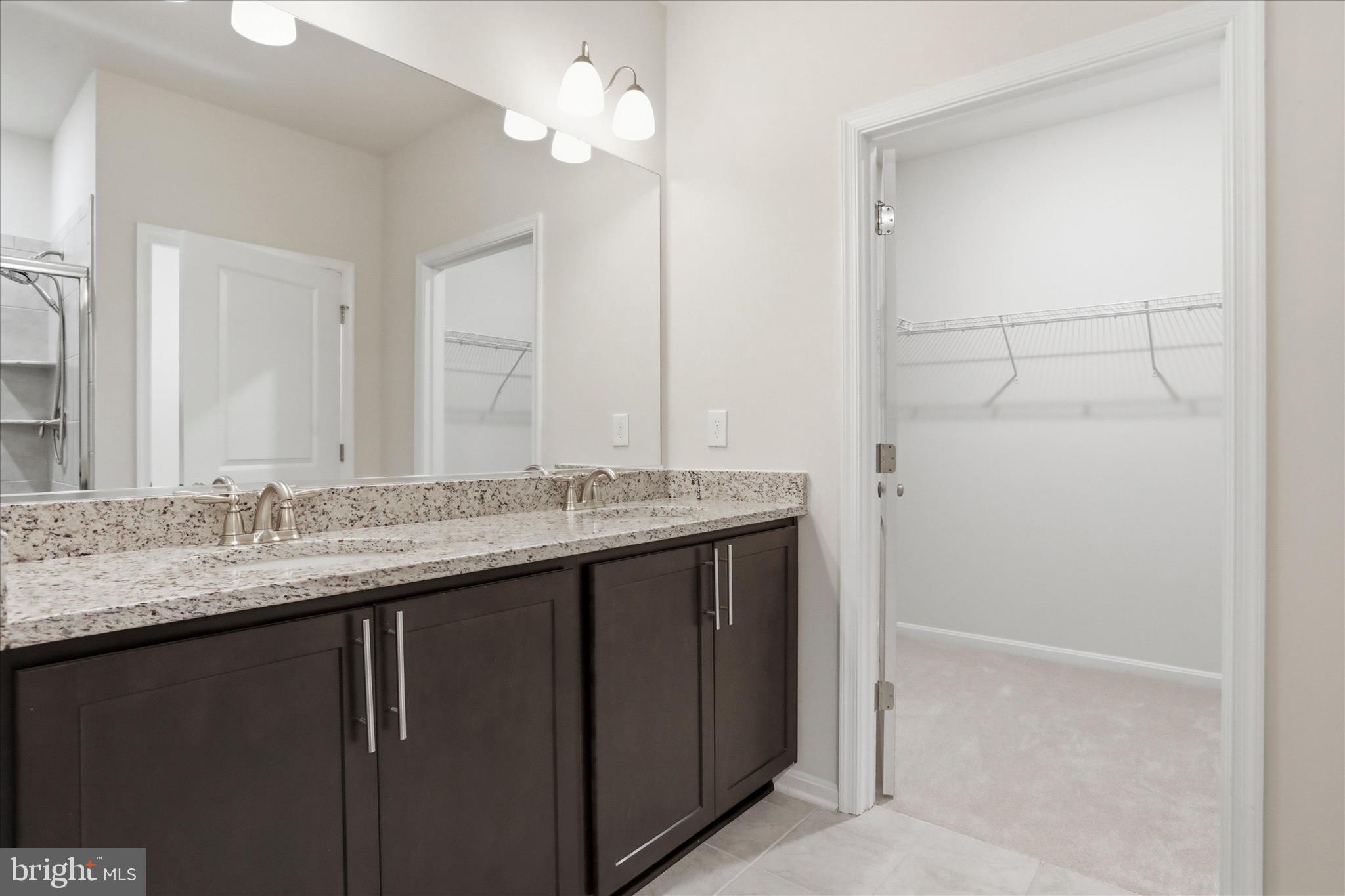 GARRISON FALLS THE LINKS - Residential