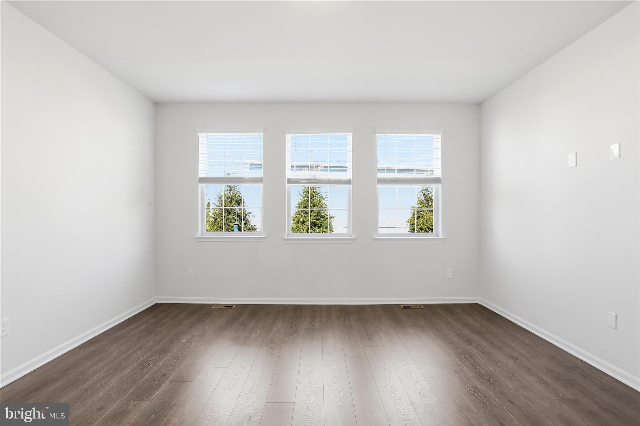 GARRISON FALLS THE LINKS - Residential