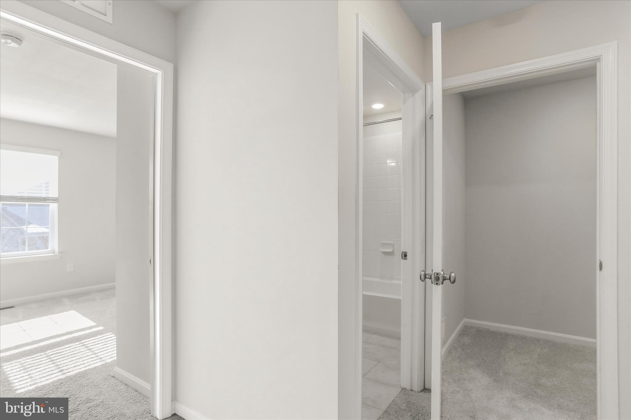 GARRISON FALLS THE LINKS - Residential