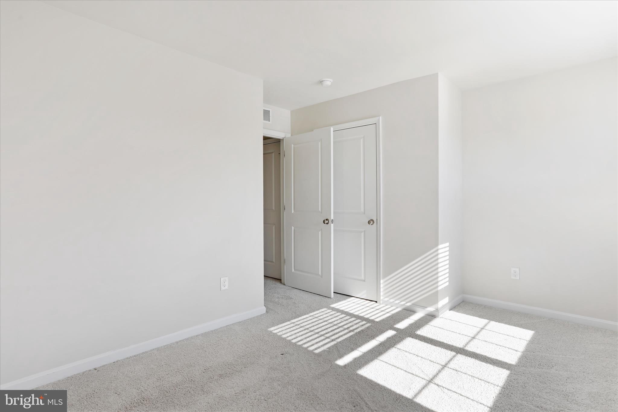 GARRISON FALLS THE LINKS - Residential