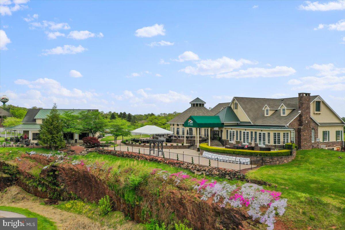 GARRISON FALLS THE LINKS - Residential