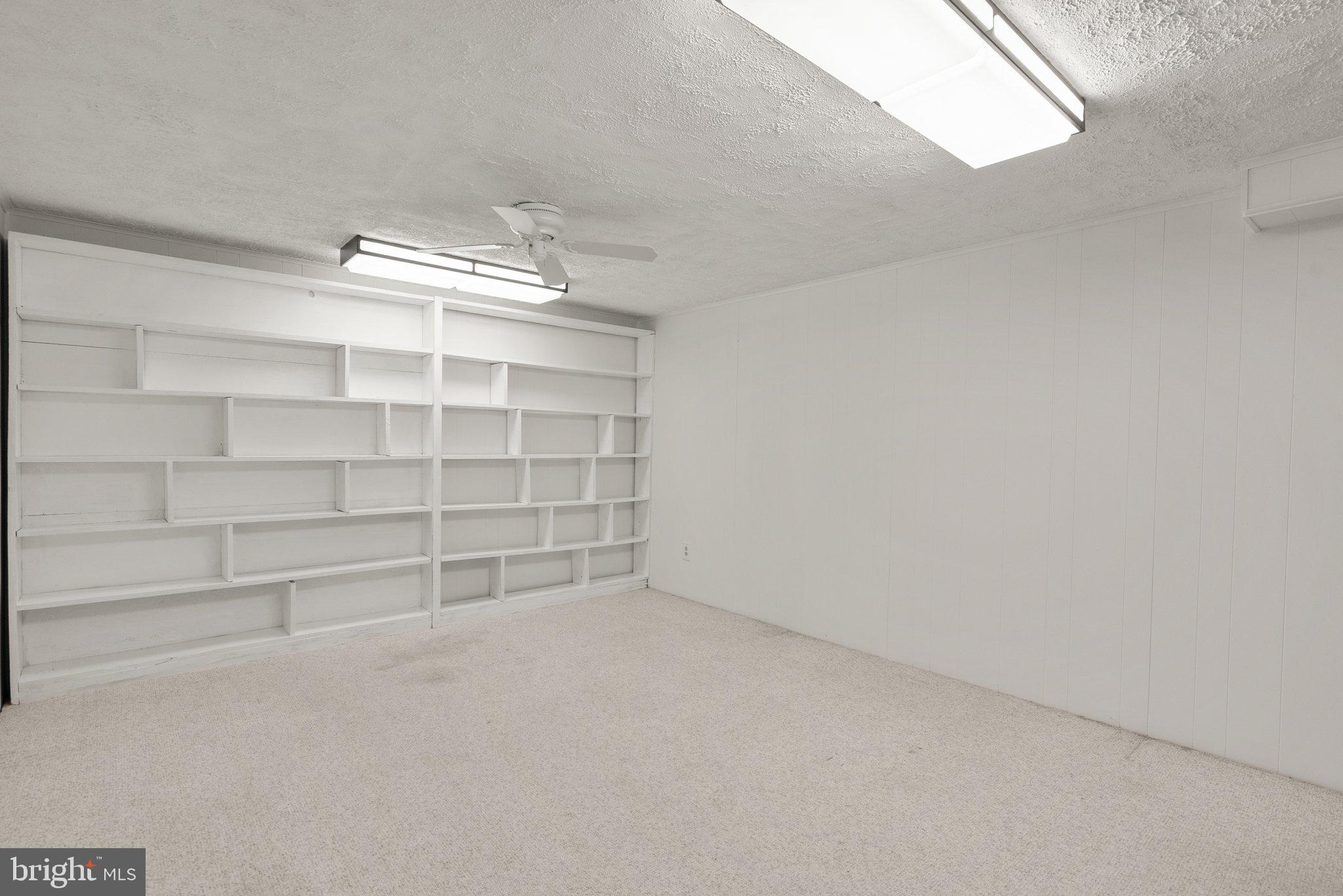 ASPEN HILL PARK - Residential