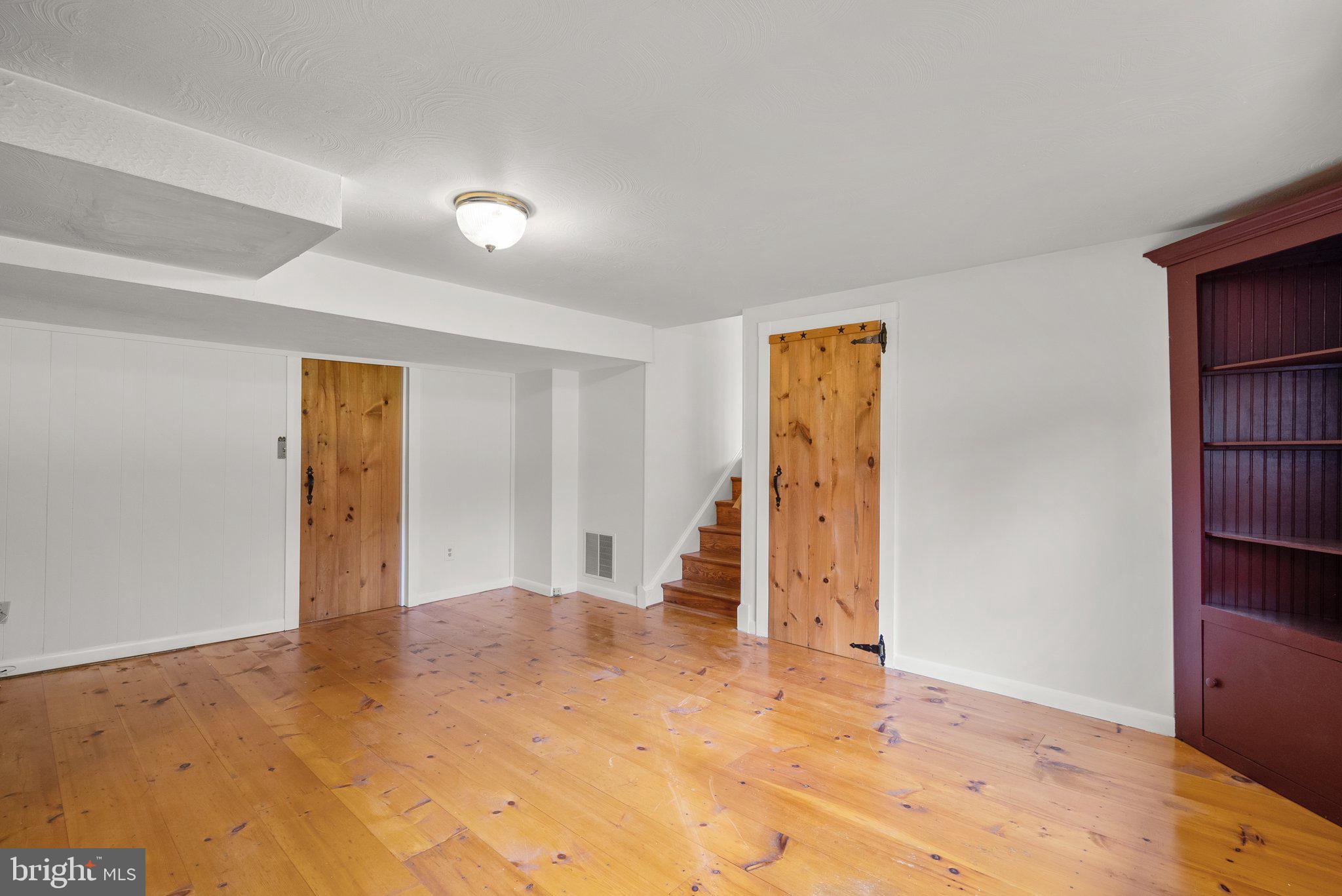 ASPEN HILL PARK - Residential