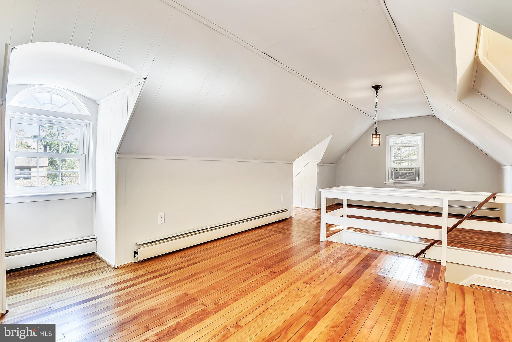 SILVER SPRING - Residential