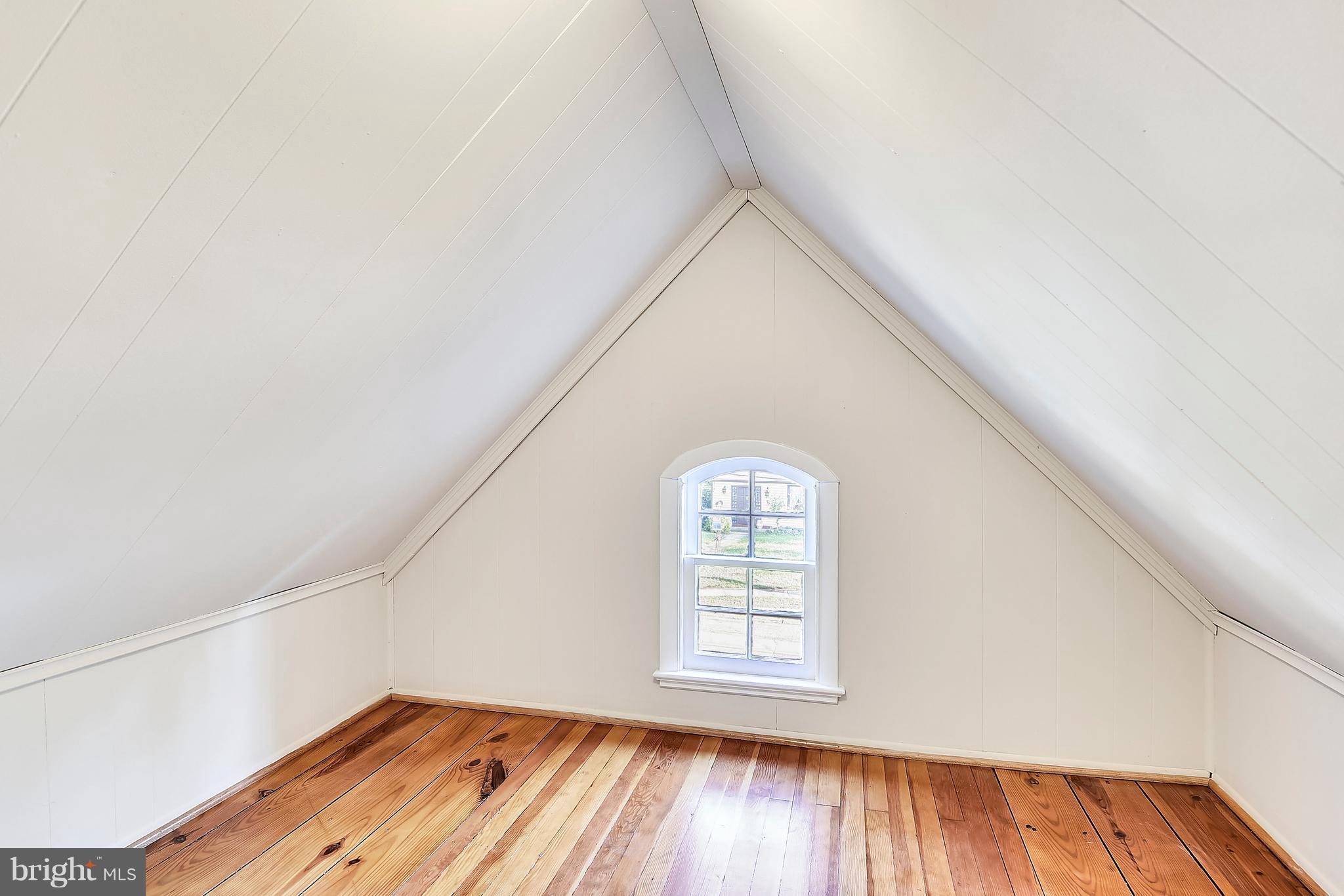 SILVER SPRING - Residential