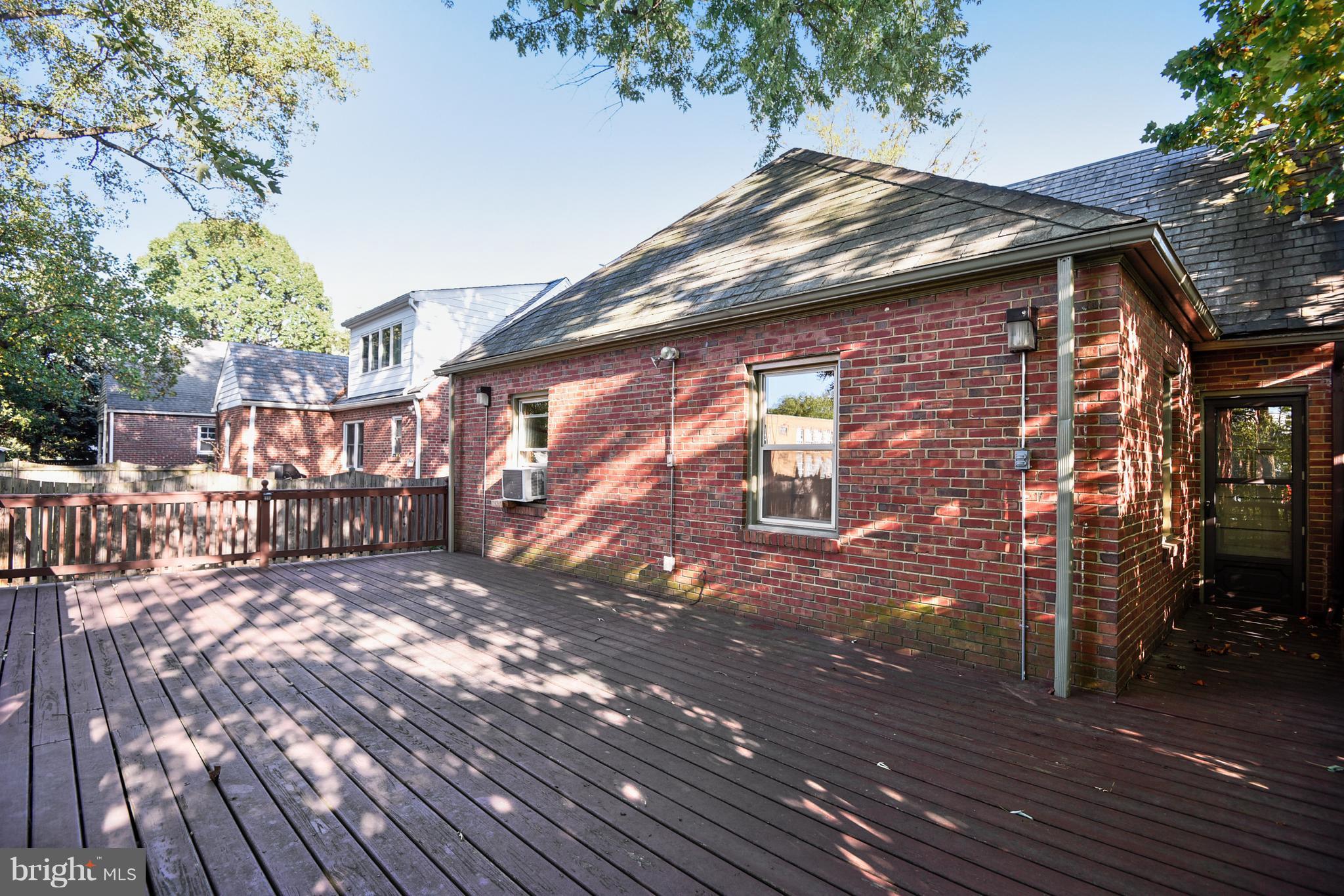 SILVER SPRING - Residential