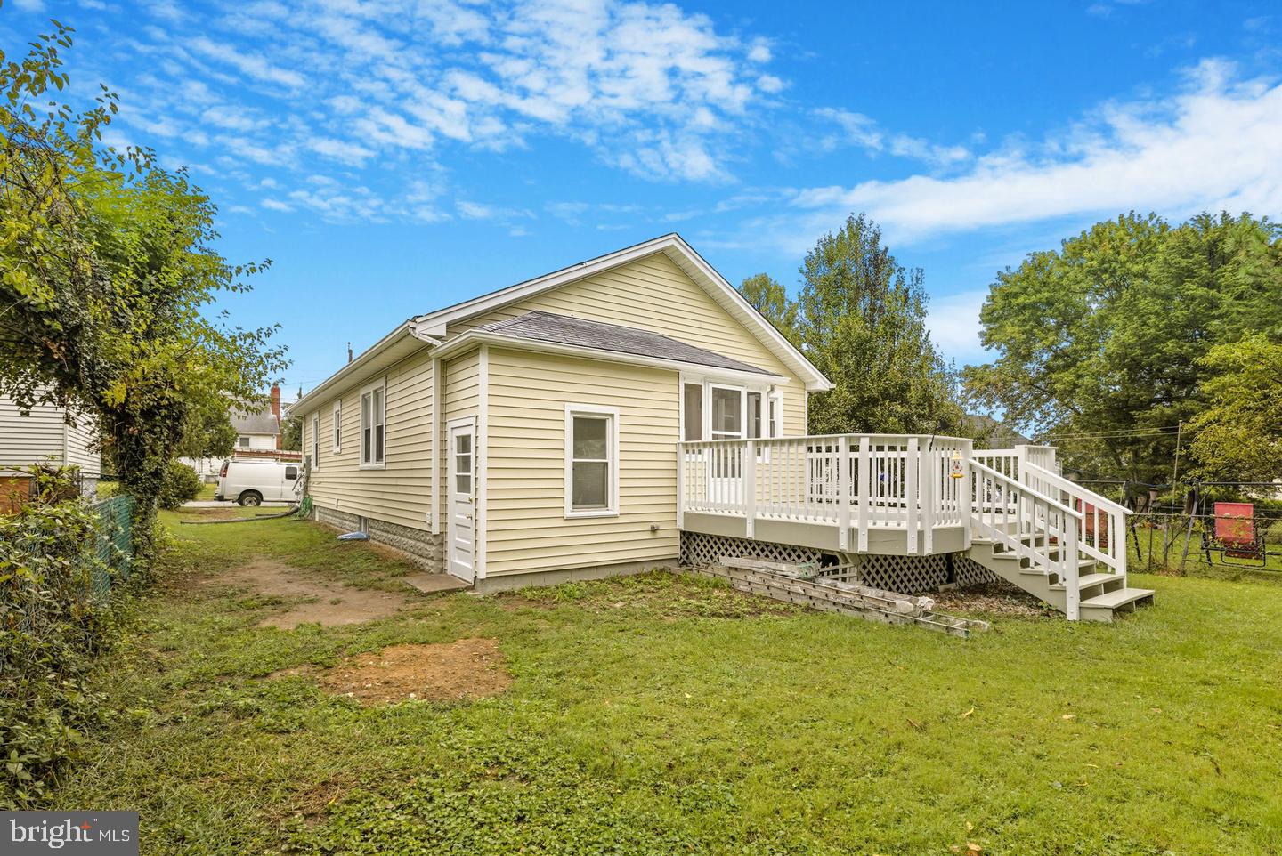 1106 SNOWDEN PLACE