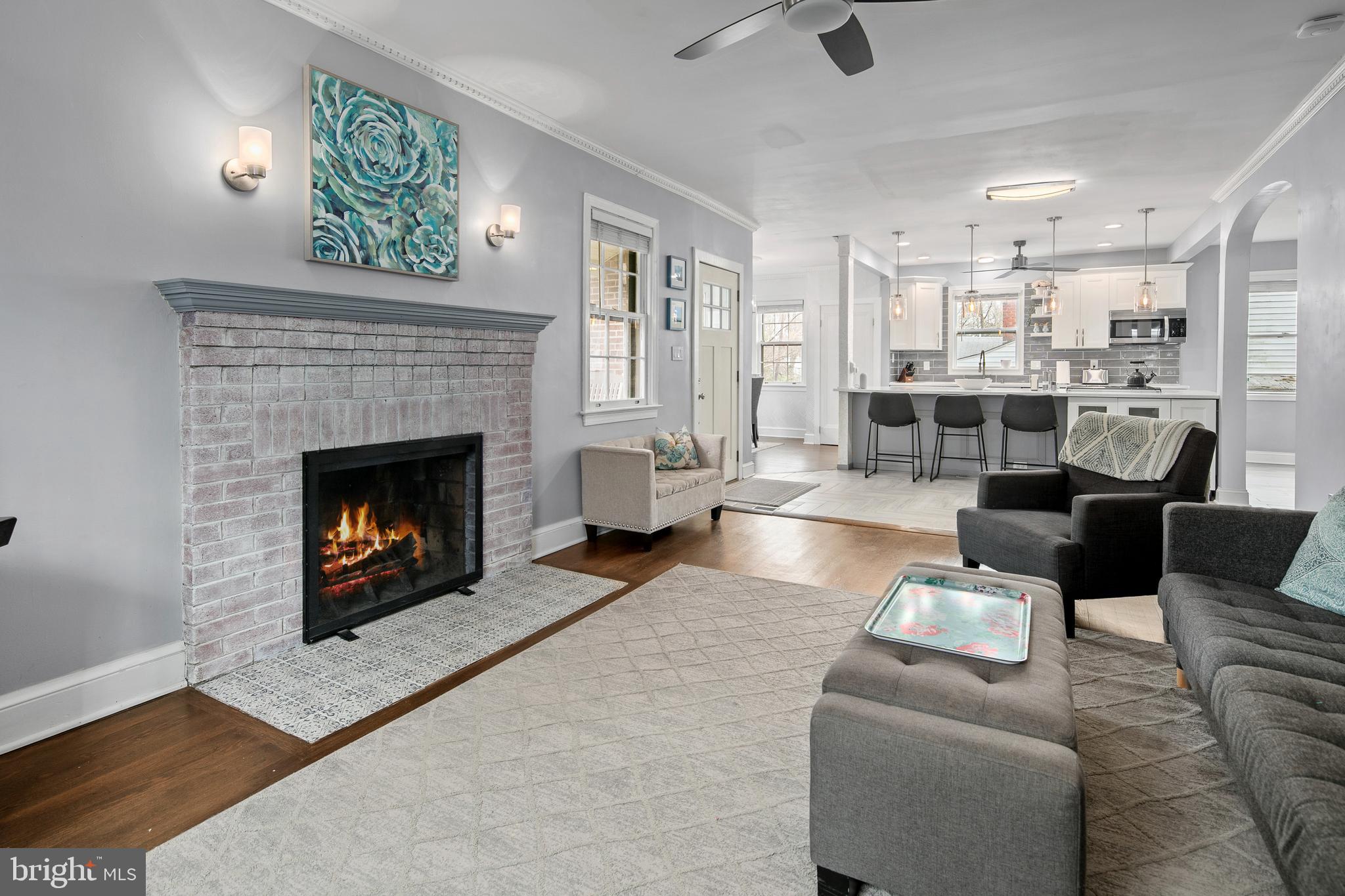 WOODSIDE PARK - Residential