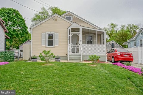 Homes For Sale - 709 S State Street<br/> VINELAND, NJ 08360