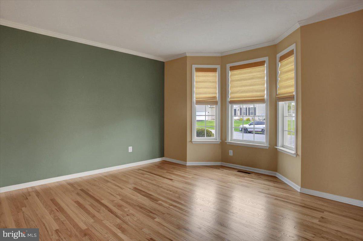 SHADOW CREEK - Residential