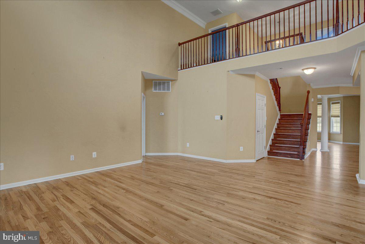 SHADOW CREEK - Residential