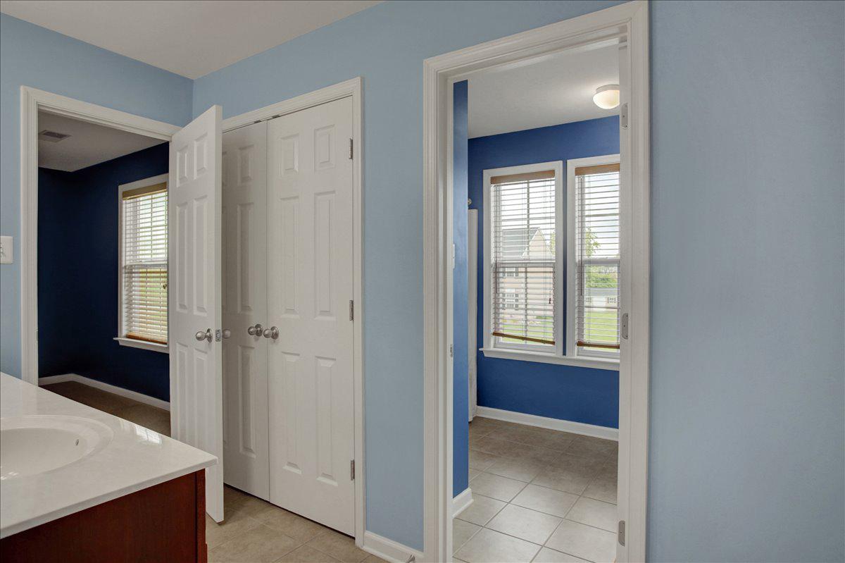 SHADOW CREEK - Residential