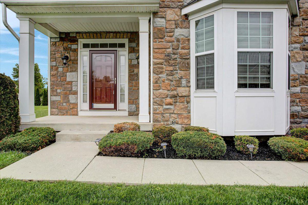 SHADOW CREEK - Residential