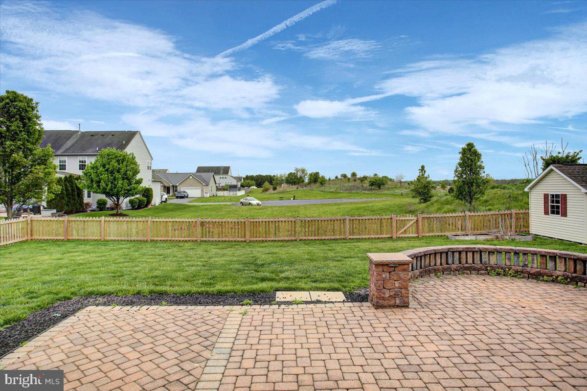 SHADOW CREEK - Residential