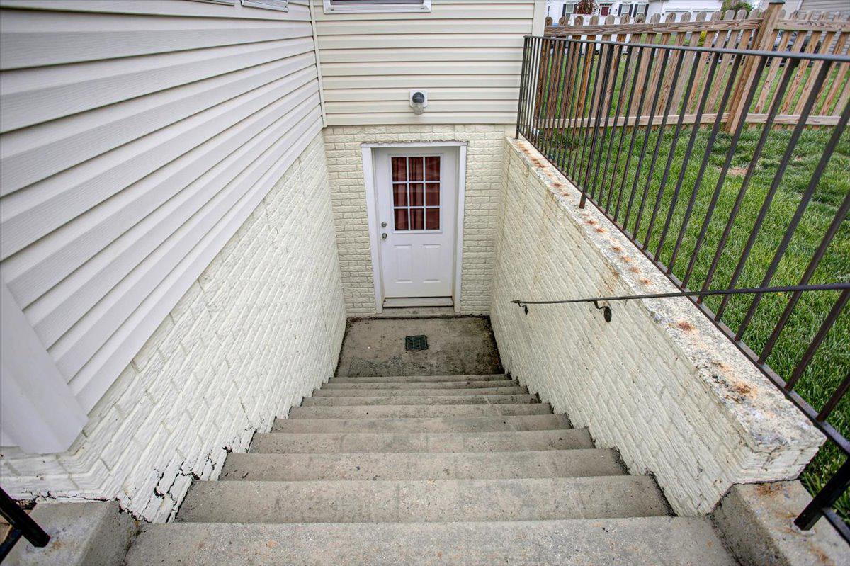 SHADOW CREEK - Residential