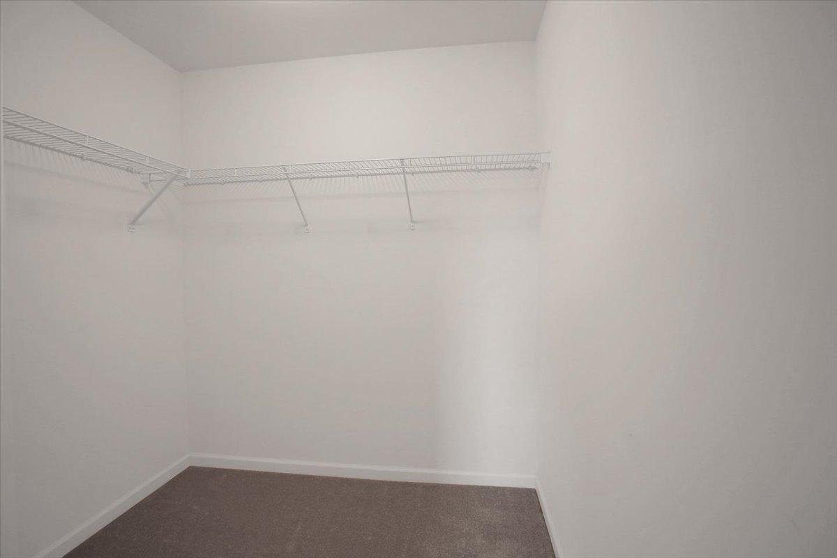 SHADOW CREEK - Residential