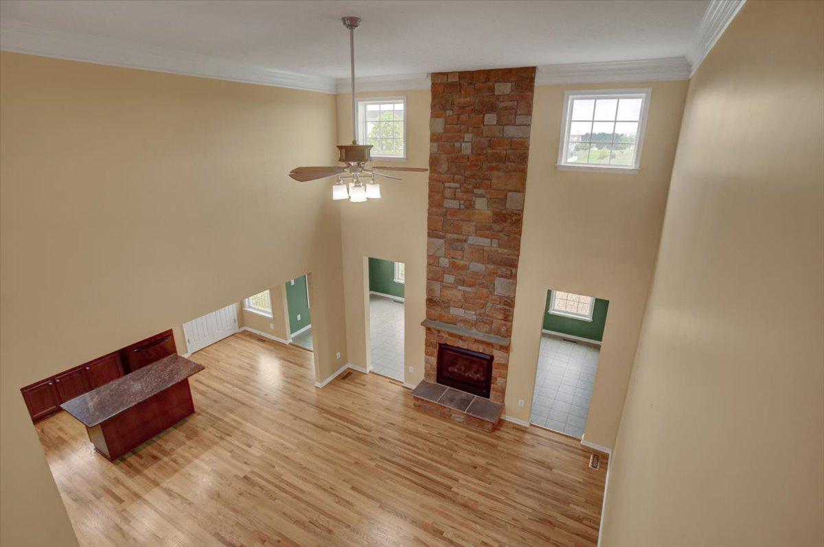 SHADOW CREEK - Residential