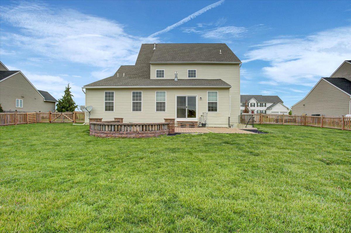 SHADOW CREEK - Residential