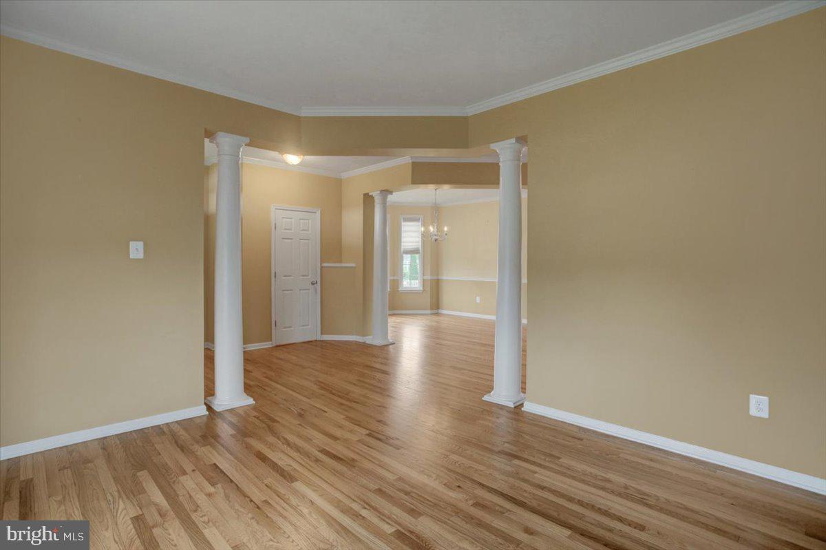 SHADOW CREEK - Residential