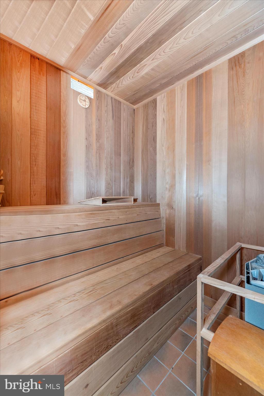 CLOVER HILL - Residential