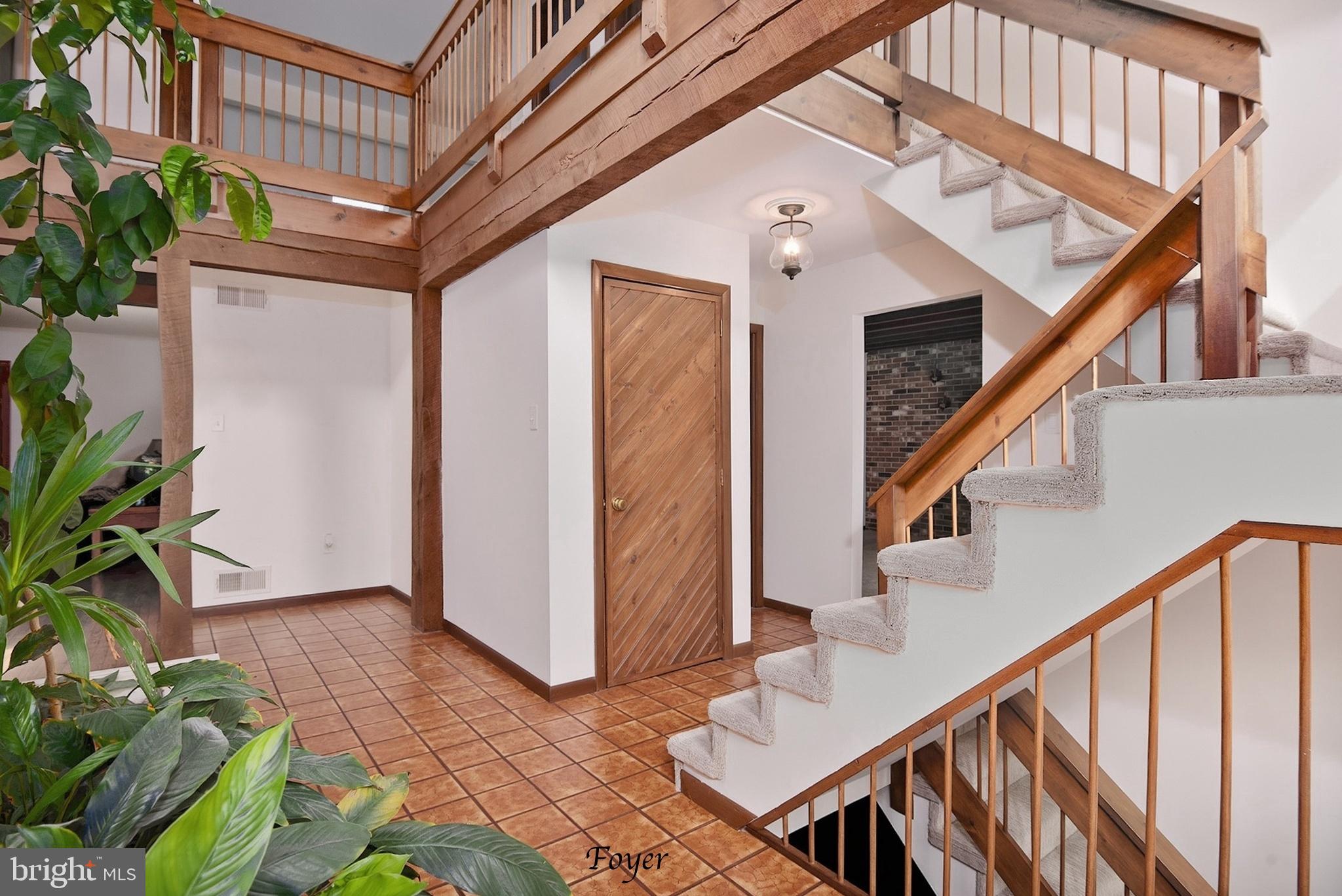 LANSDOWNE FARMS - Residential