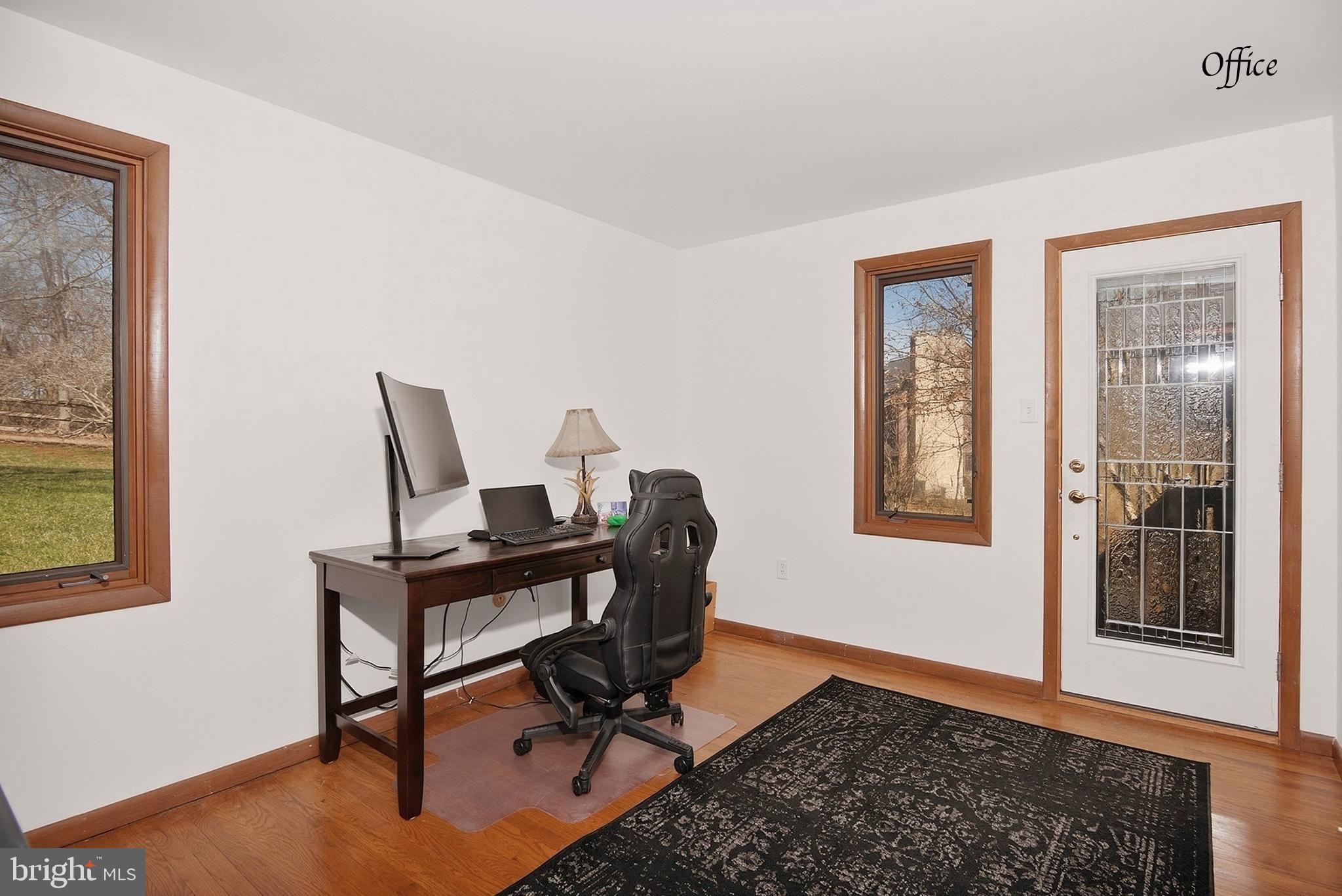 LANSDOWNE FARMS - Residential