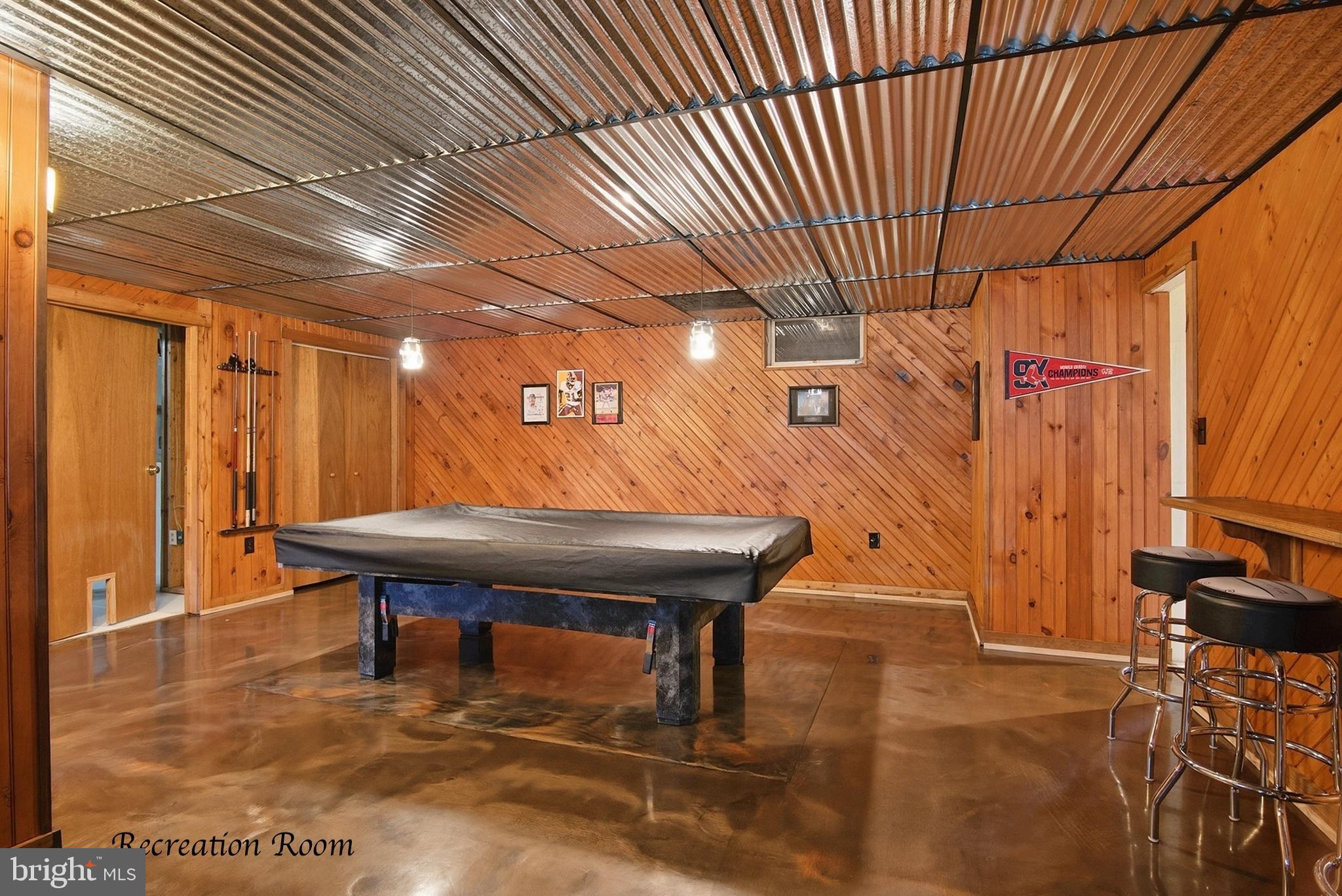 LANSDOWNE FARMS - Residential