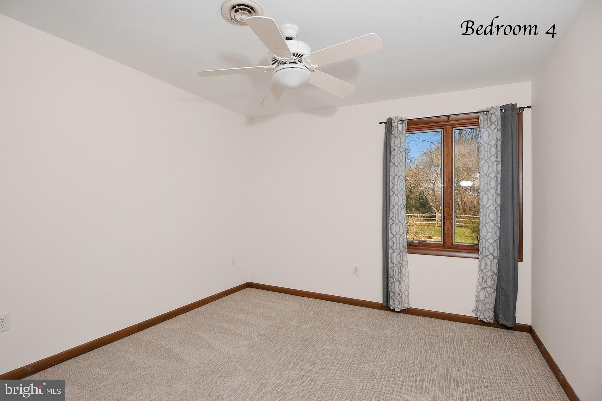 LANSDOWNE FARMS - Residential