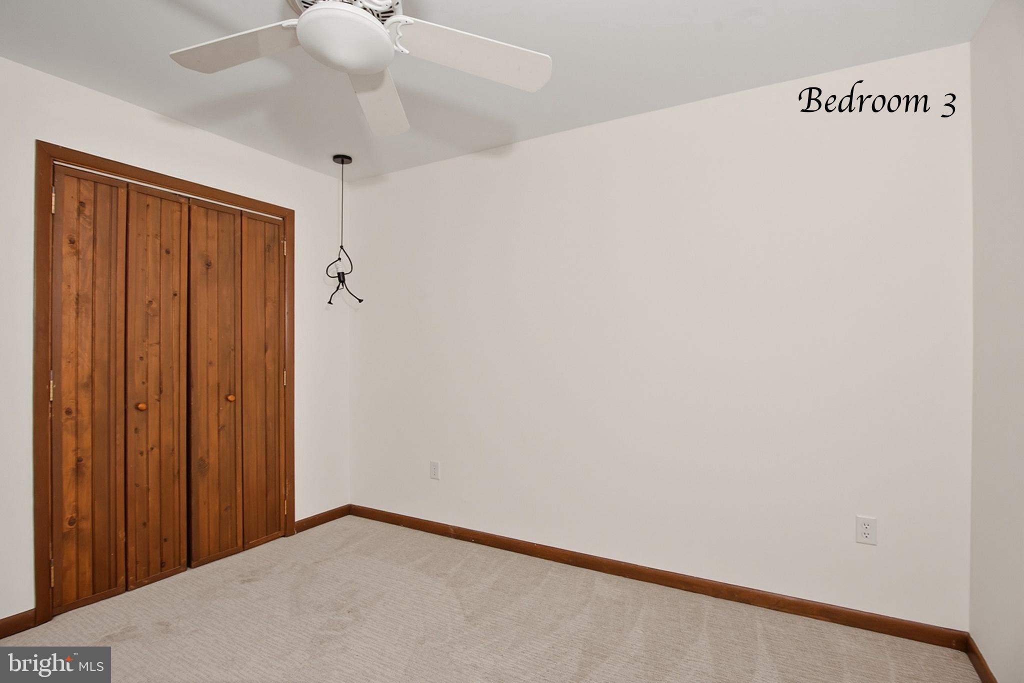 LANSDOWNE FARMS - Residential