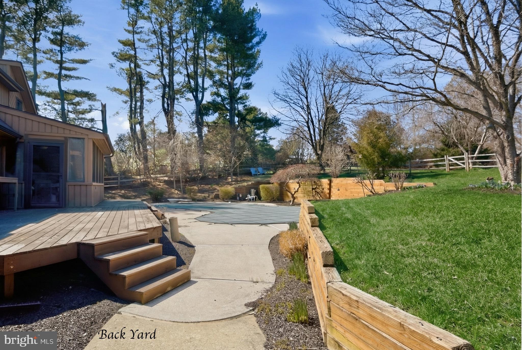 LANSDOWNE FARMS - Residential