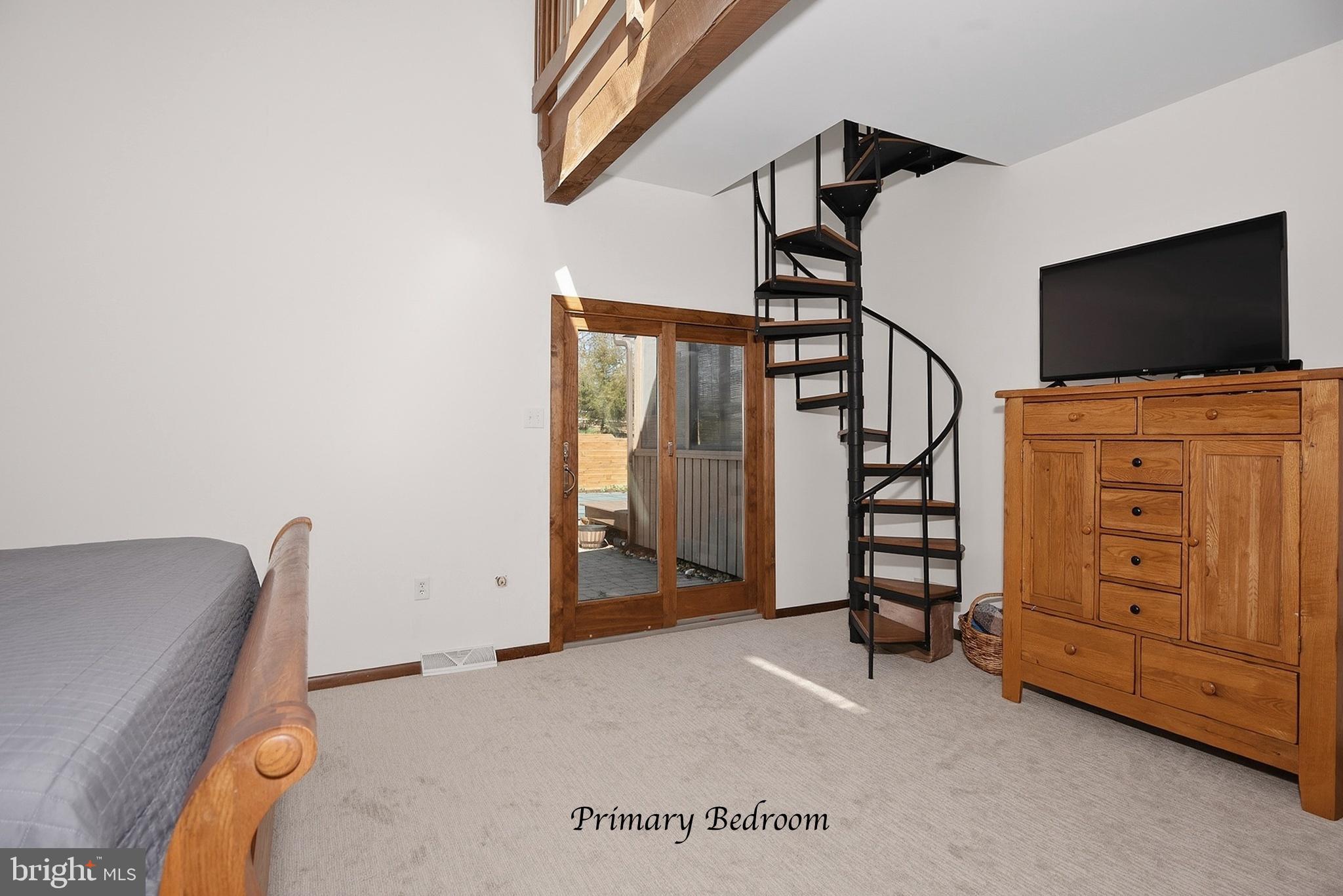 LANSDOWNE FARMS - Residential