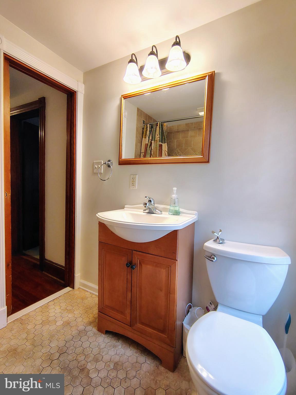 BRUNSWICK - Residential Lease